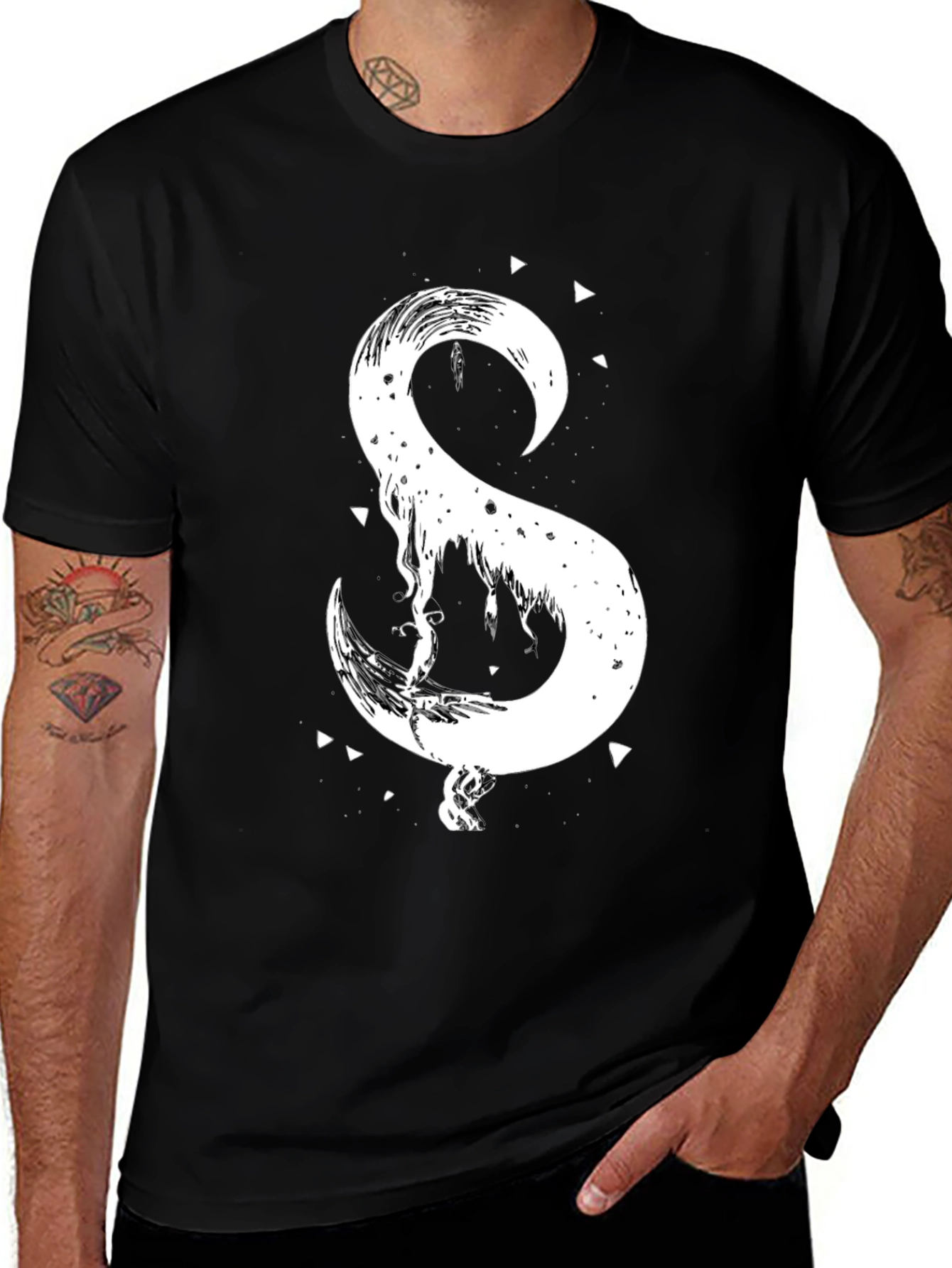 Variant 13 of Abstract Graphic Print Black T-Shirt