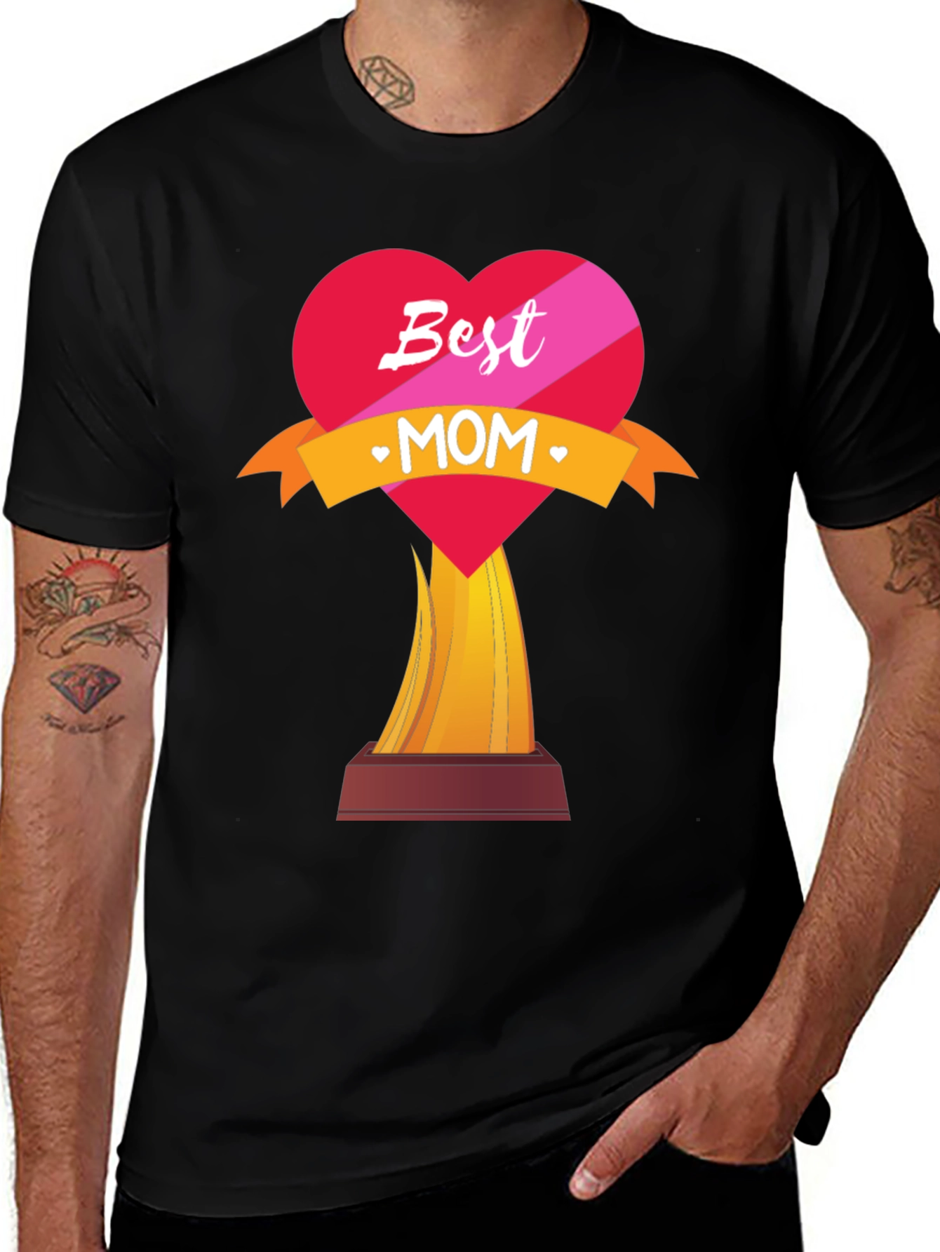 Best Mom Award Heart Graphic T-Shirt