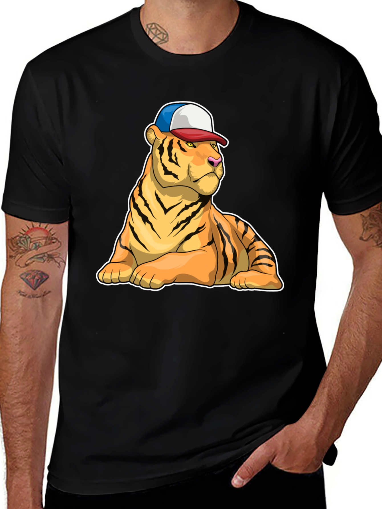 Variant 5 of Tiger with Hat Graphic T-Shirt