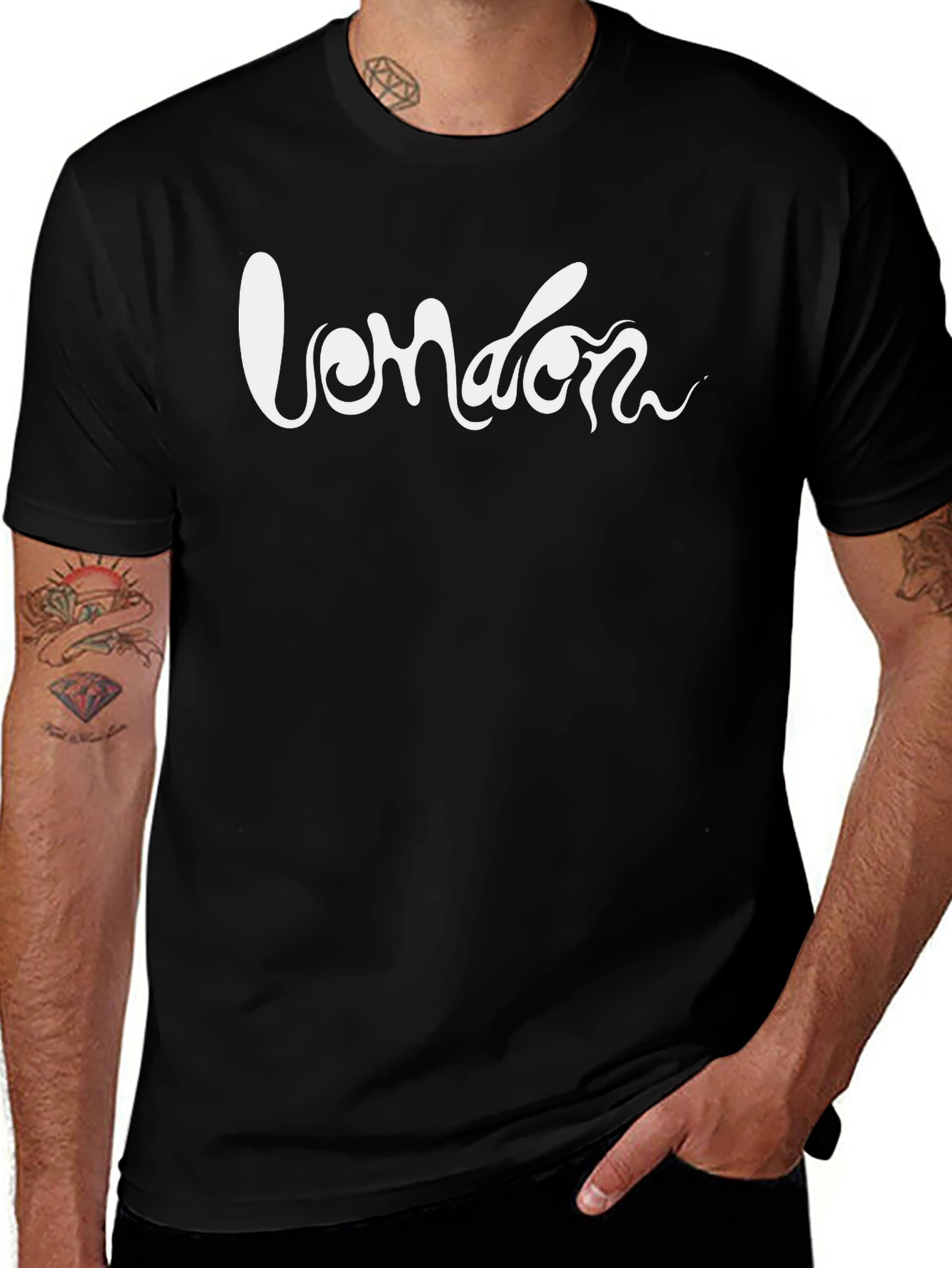 London Script Graphic T-Shirt - Casual Black Tee