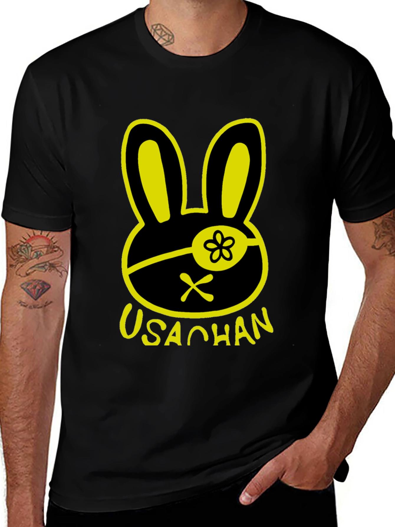 Usachan T-Shirt - Black Cotton Graphic Tee