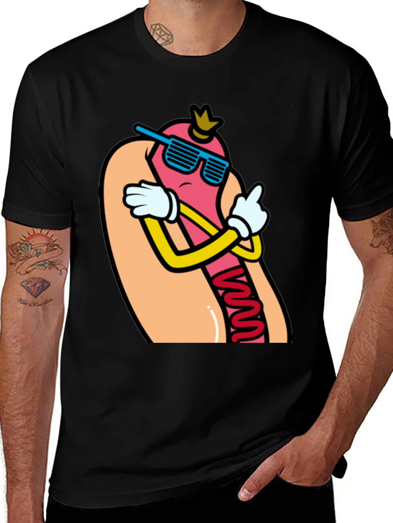 Variant 9 of Cool Cartoon Hotdog T-Shirt - Funny Foodie Tee