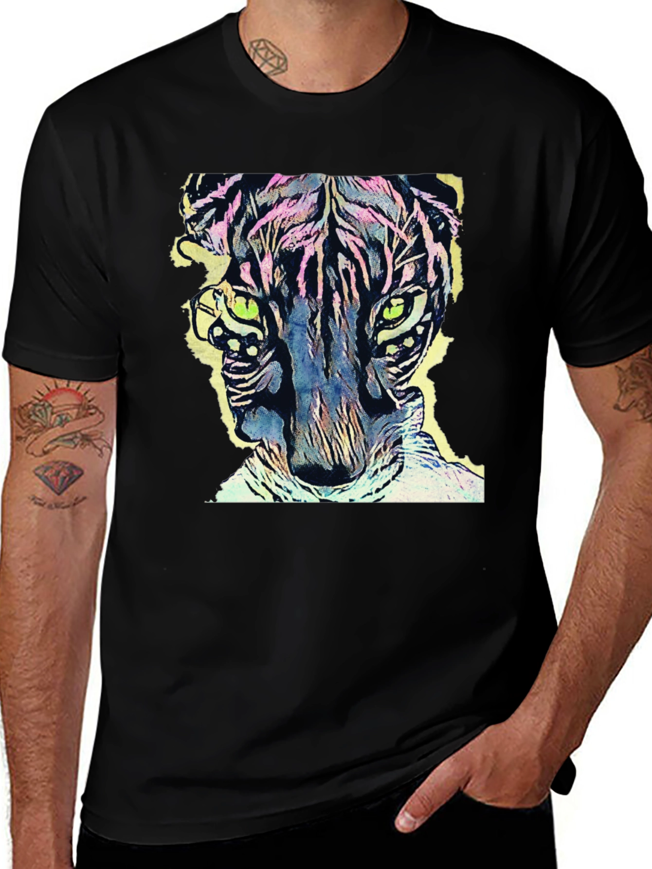 Variant 18 of Vibrant Tiger Graphic Tee - Cool Animal Design