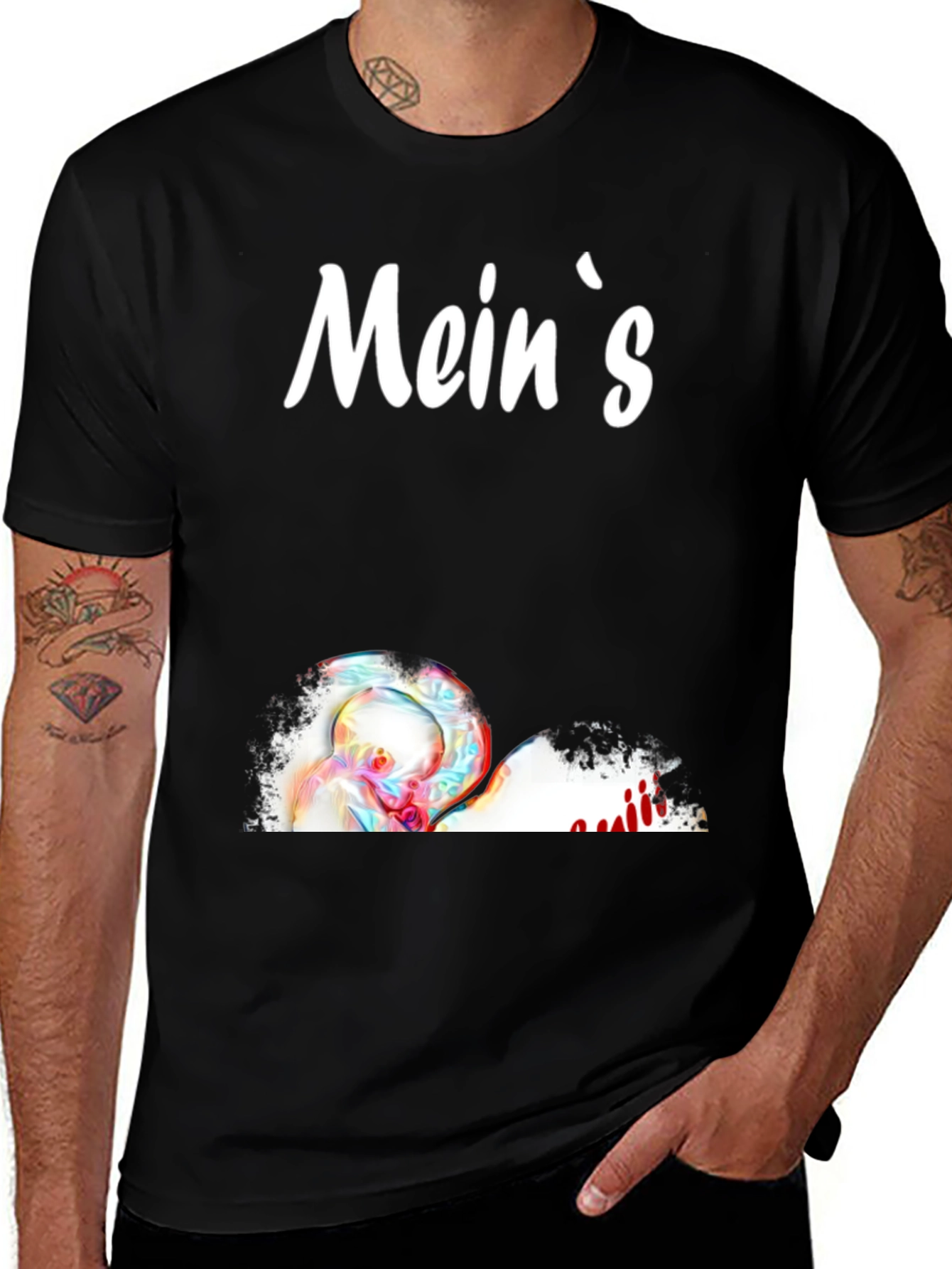 Variant 28 of Mein's Black Graphic T-Shirt