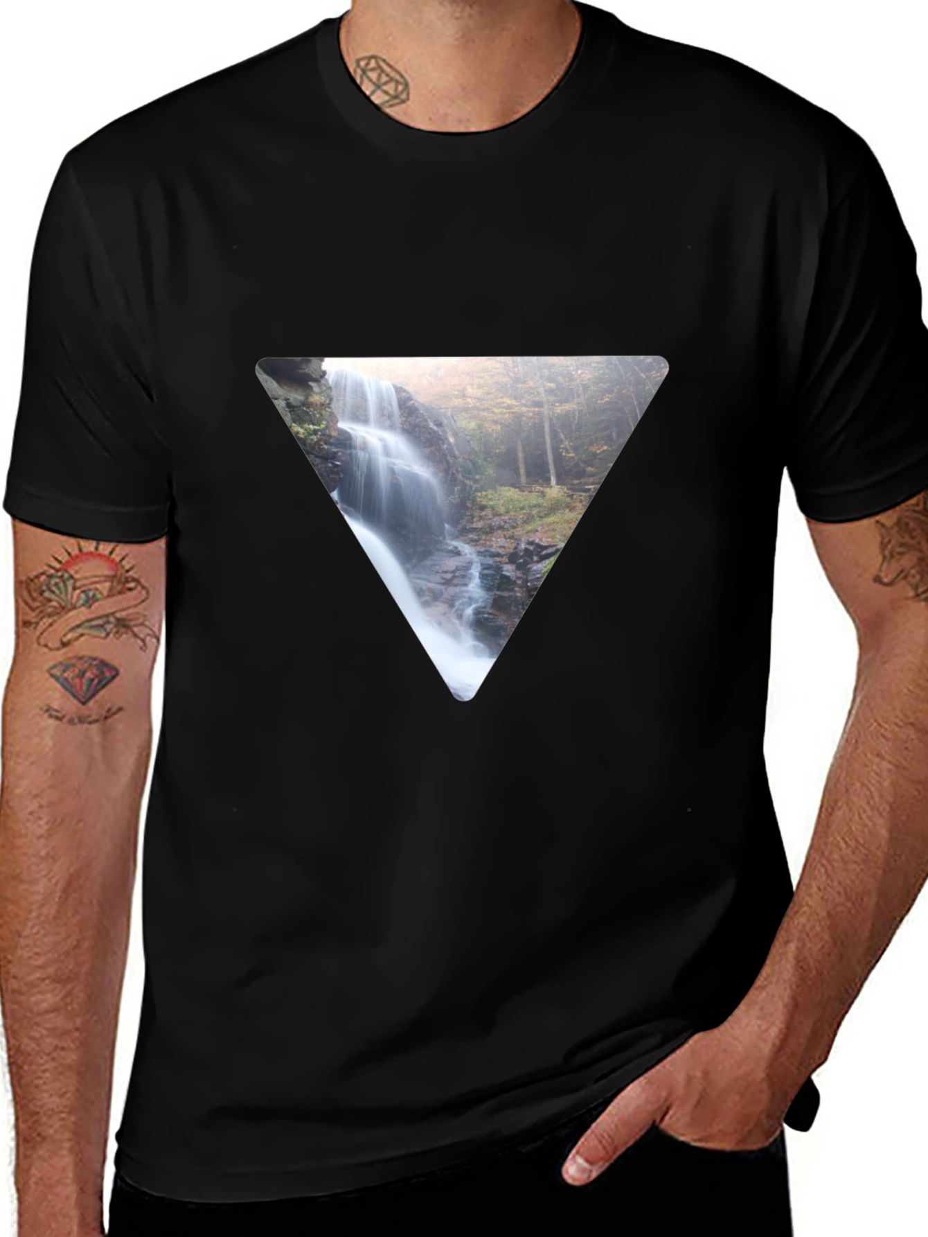 Variant 2 of Waterfall Triangle Graphic Black T-Shirt