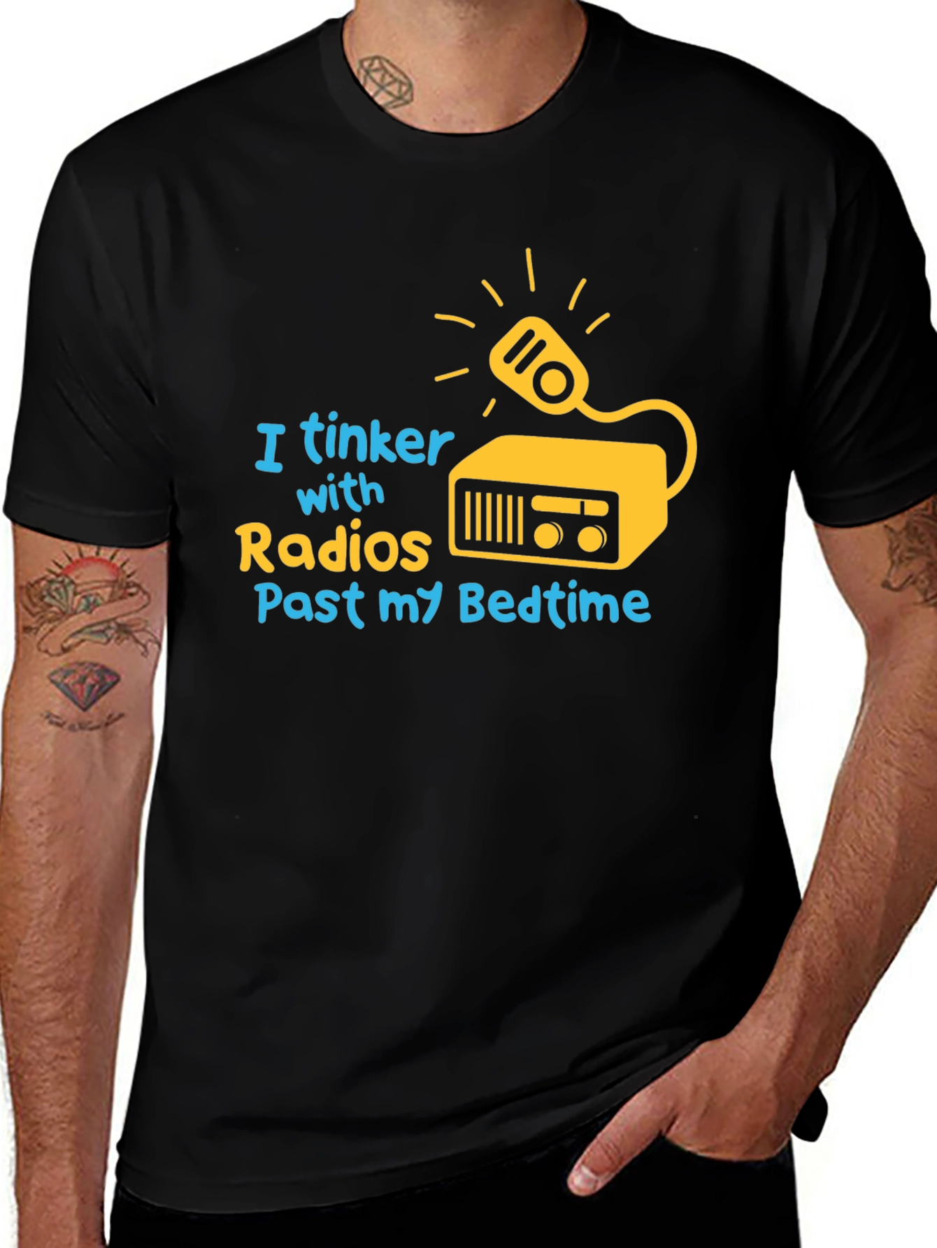Variant 6 of I Tinker with Radios T-Shirt