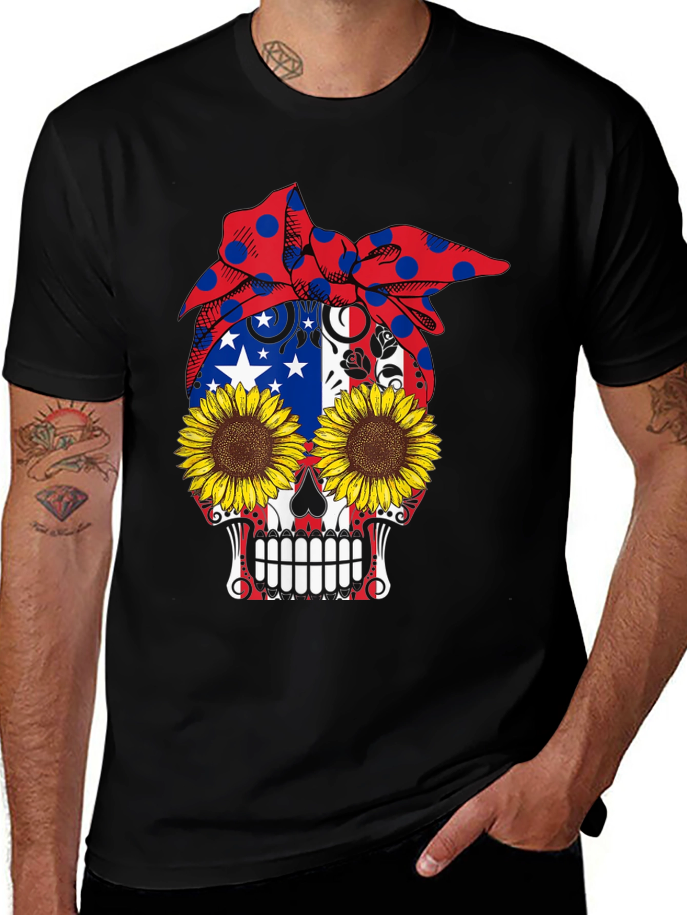 Variant 18 of Sunflower Skull Graphic Tee