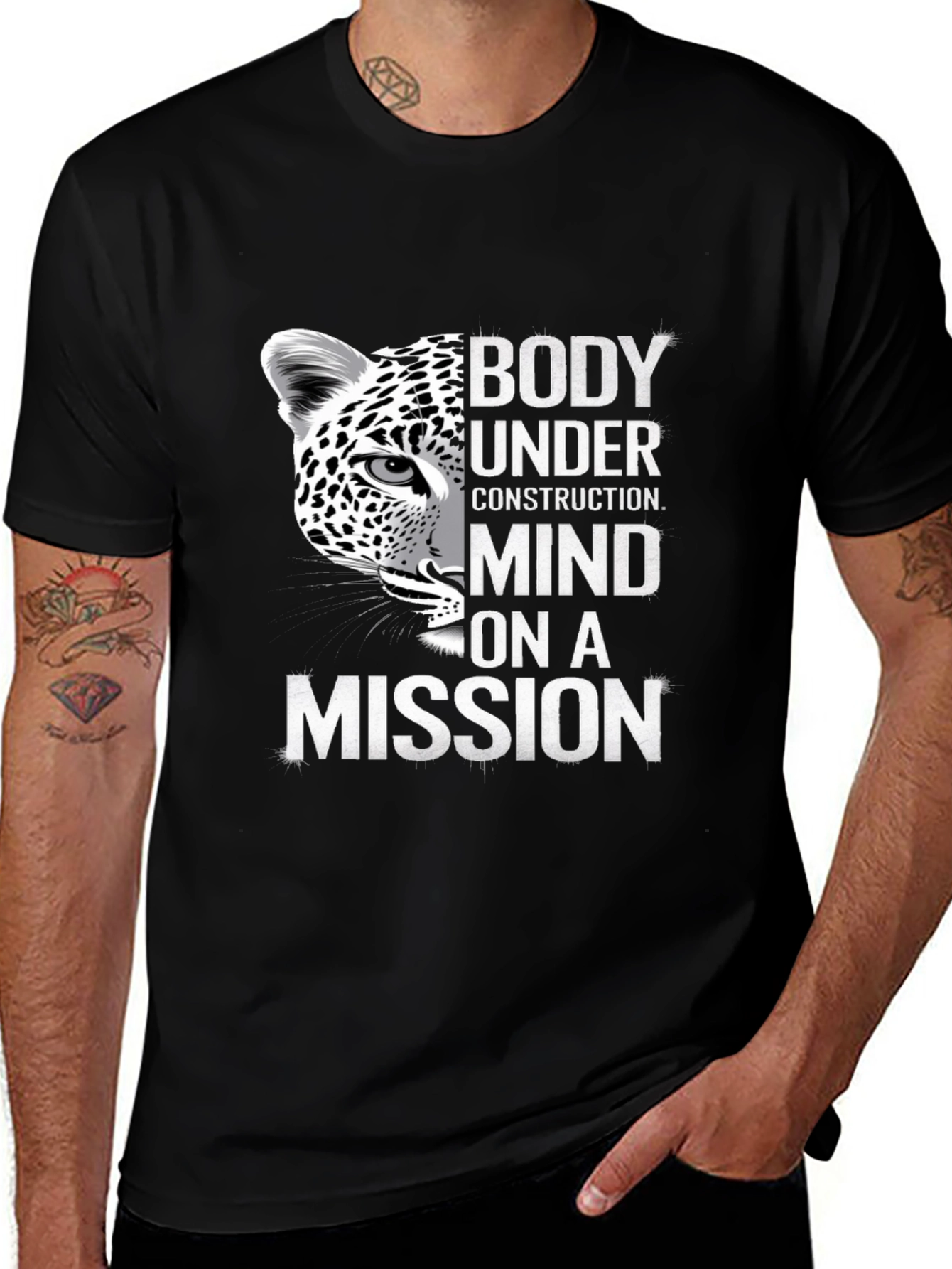 Variant 3 of Body Under Construction Leopard Graphic T-Shirt