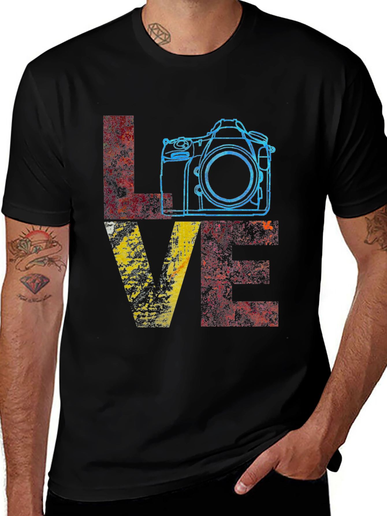 Variant 13 of Love Photography Graphic T-Shirt - Black
