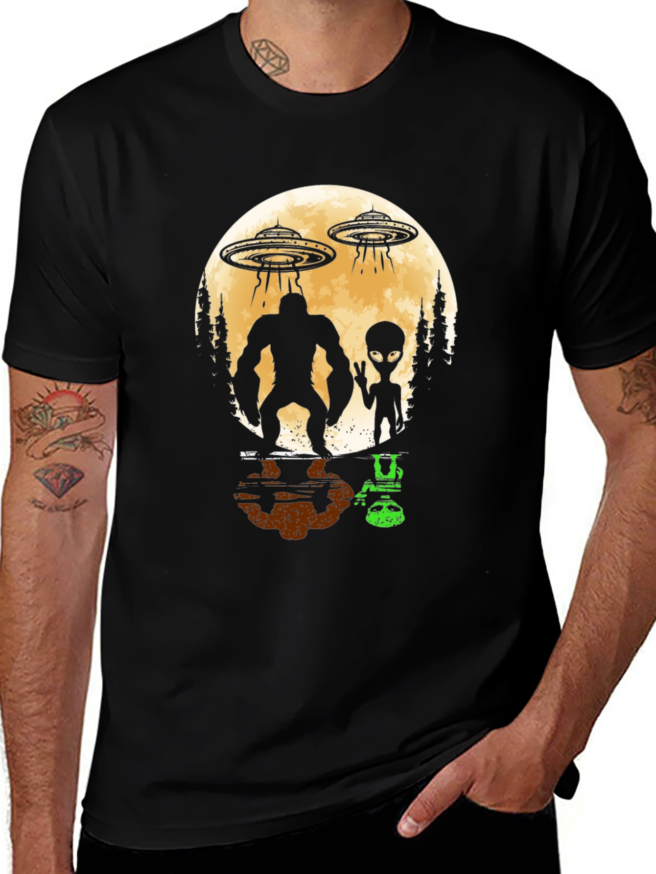 Variant 10 of Bigfoot & Alien UFO Graphic Tee - Black