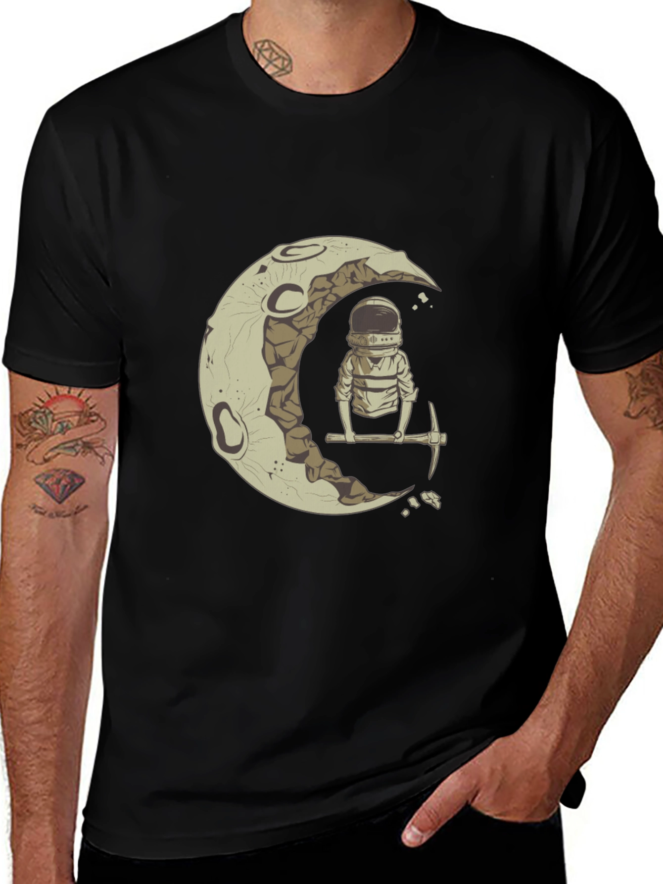 Variant 12 of Astronaut on the Moon Graphic T-Shirt