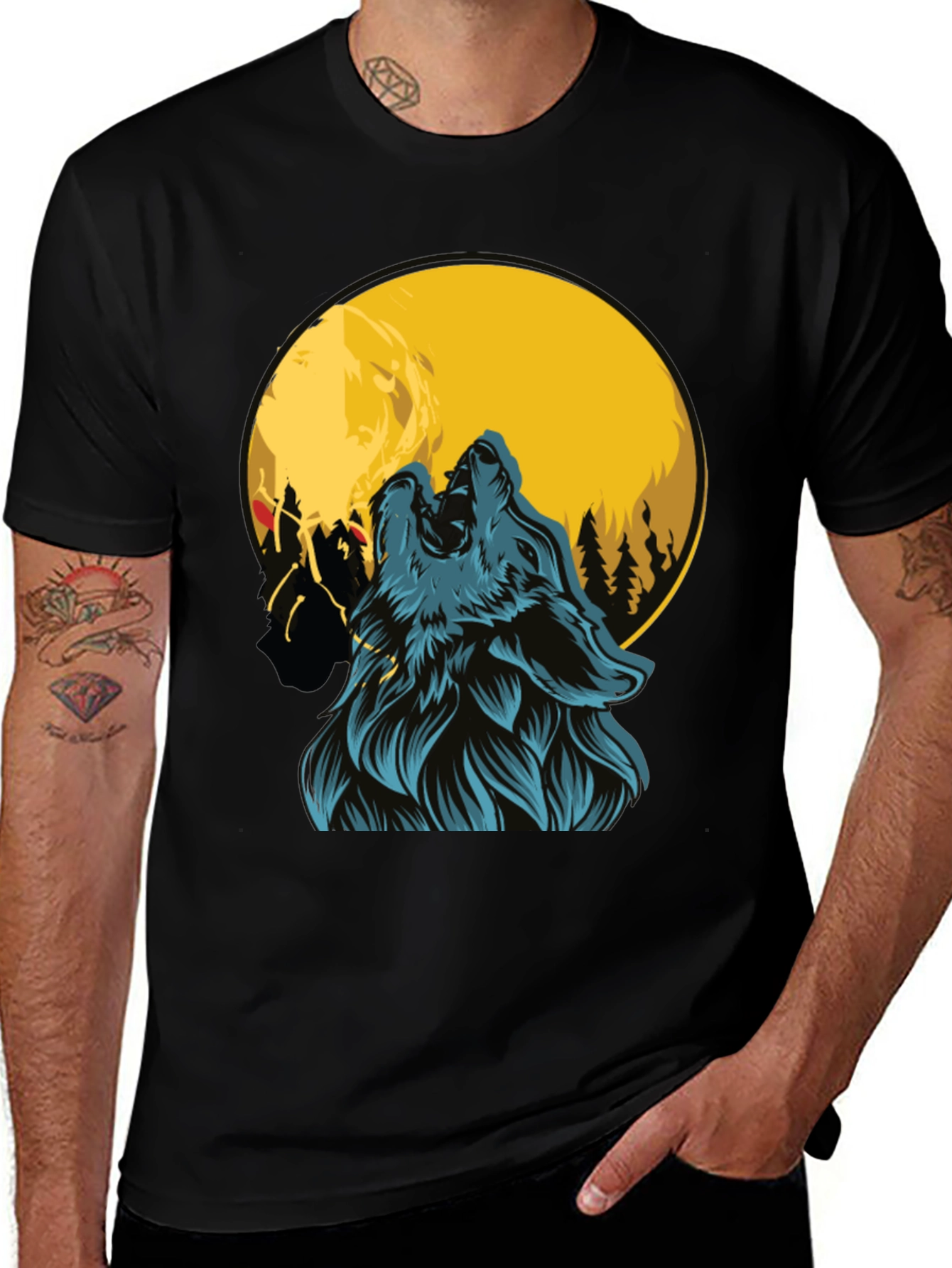 Variant 15 of Wolf Howling at Moon Graphic Tee