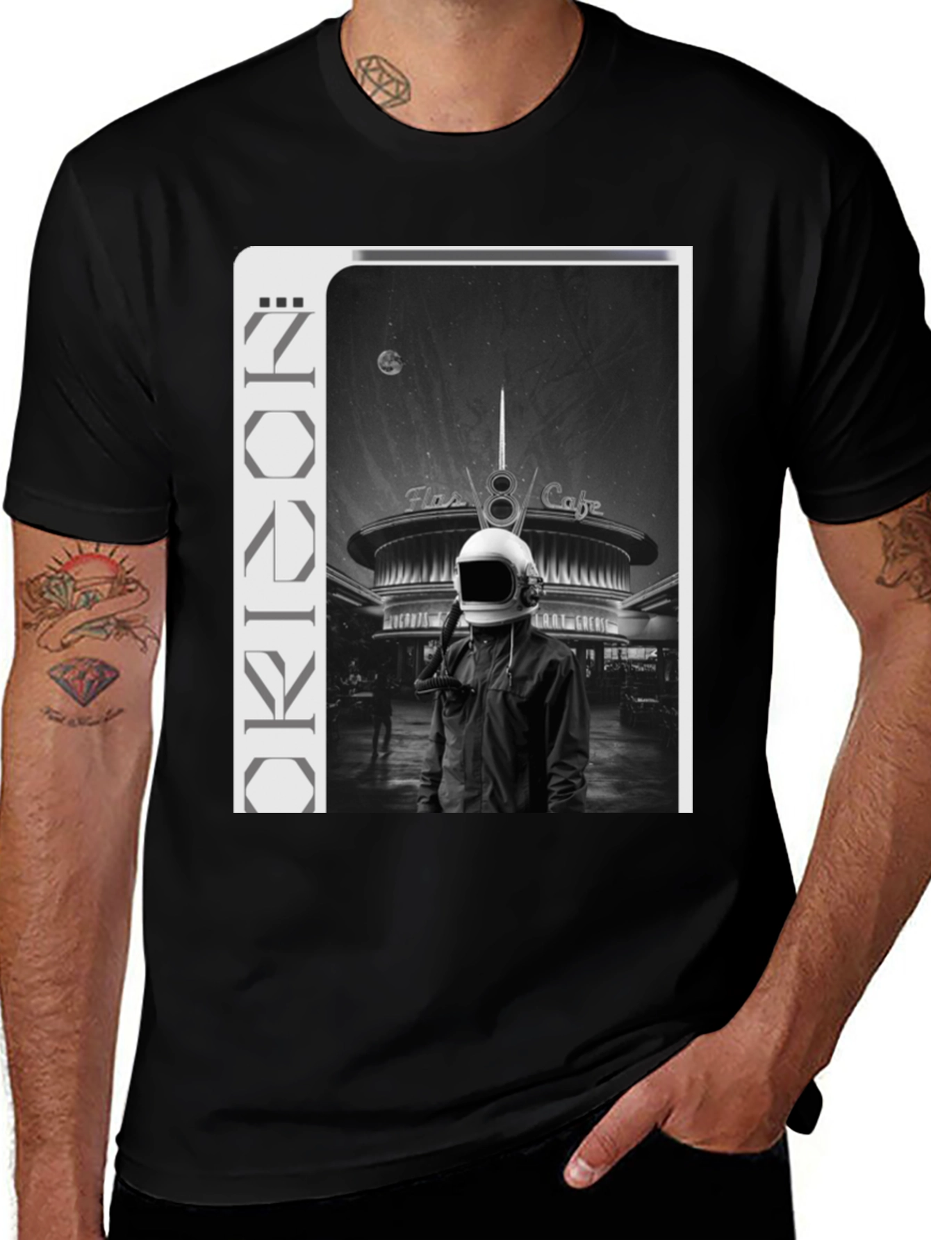 Retro Sci-Fi T-Shirt: Spaceman at Flash 8 Cafe
