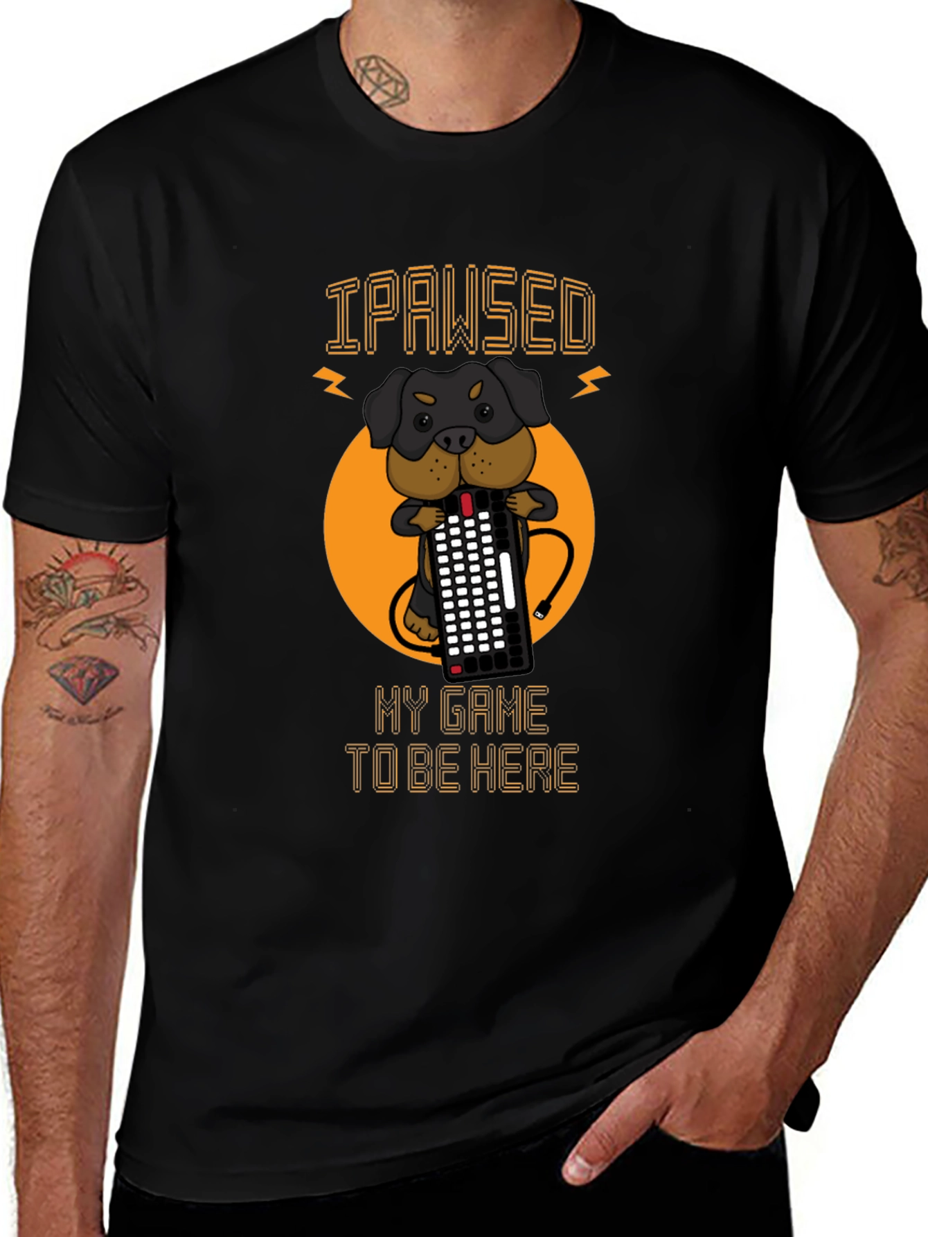 I PAUSED My Game to Be Here Graphic T-Shirt