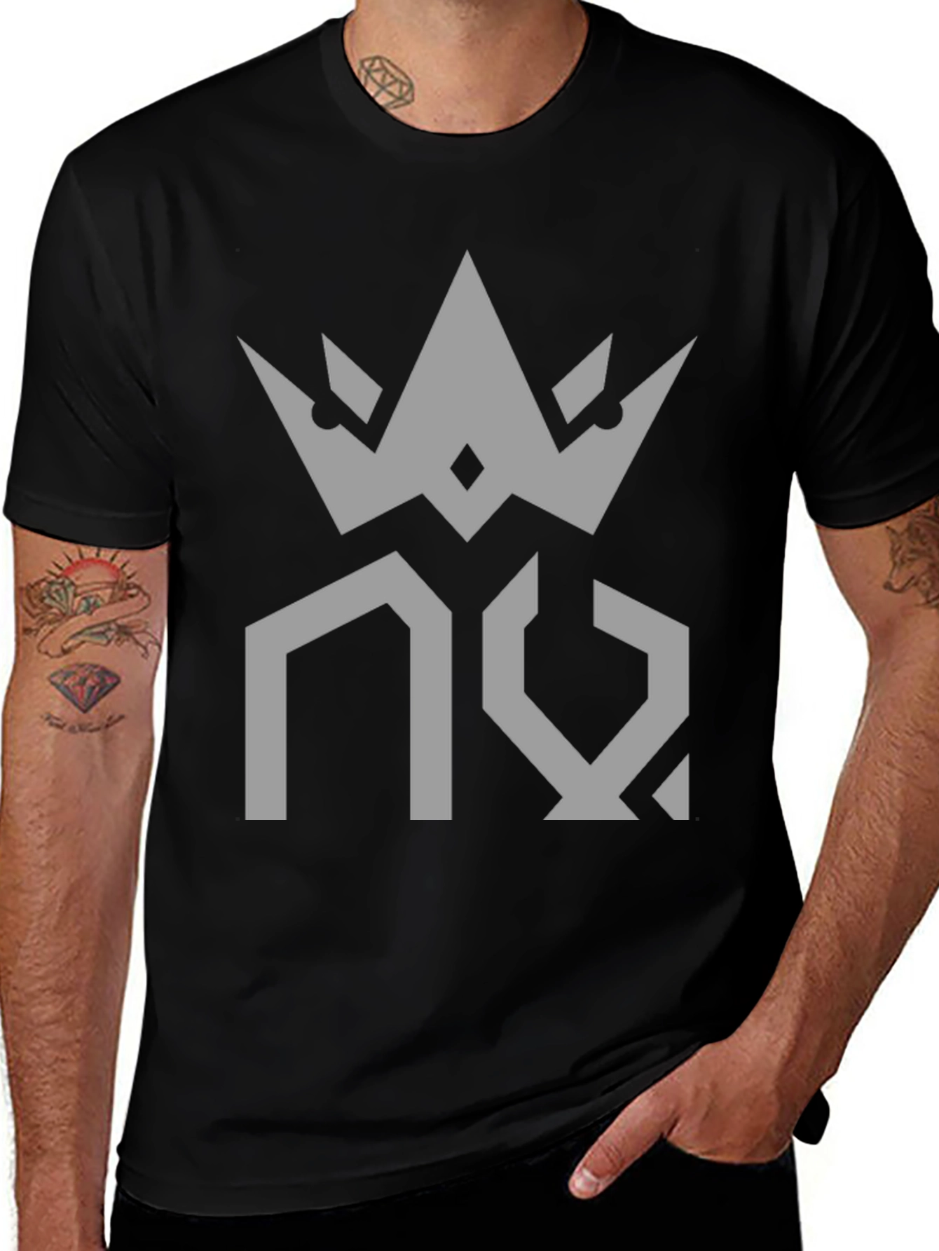 Crown Design Black T-Shirt - Modern Streetwear