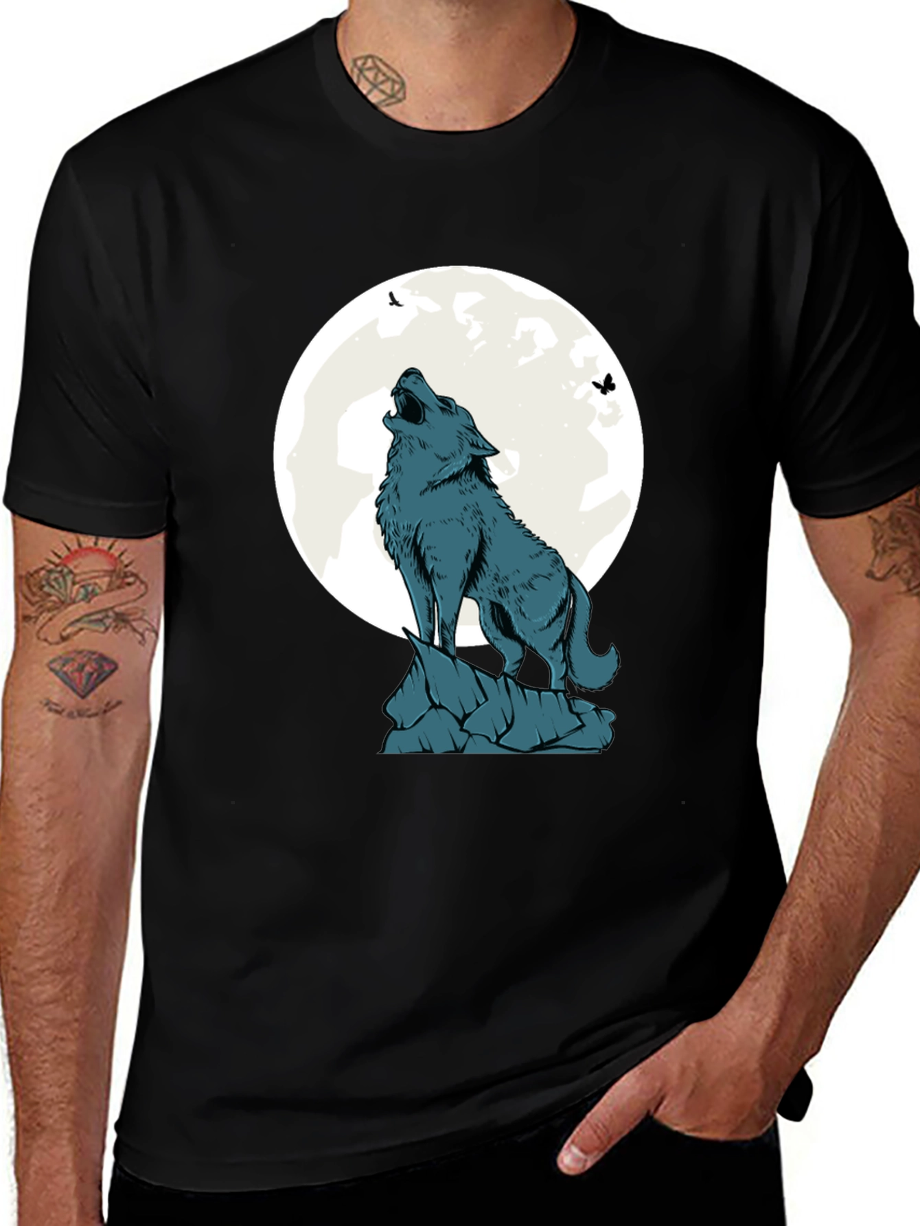 Variant 17 of Wolf Howling at Moon Graphic T-Shirt
