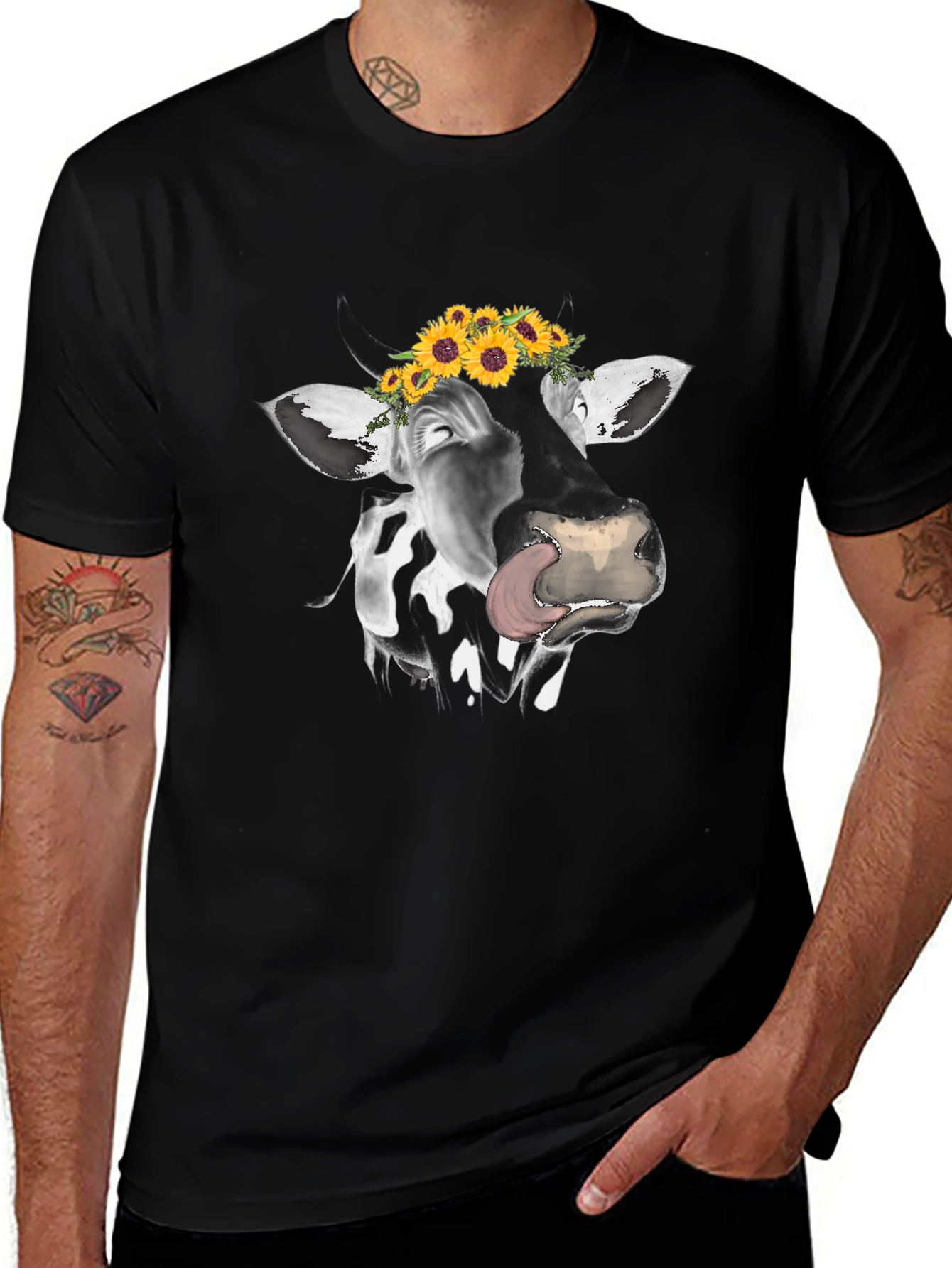 Variant 24 of Cow with Sunflower Crown Graphic Tee