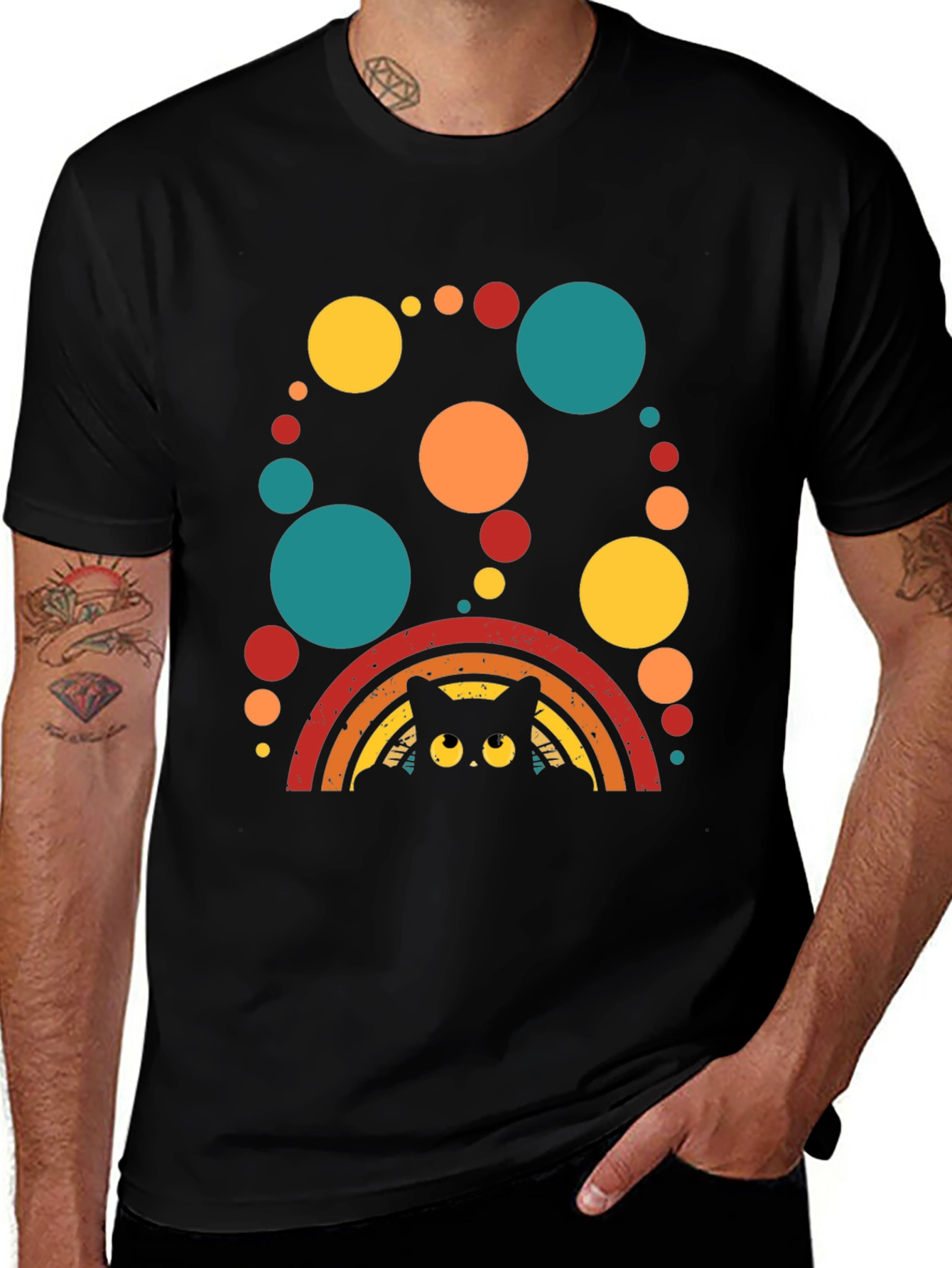 Variant 14 of Retro Cat Rainbow T-Shirt - Vintage Style Tee