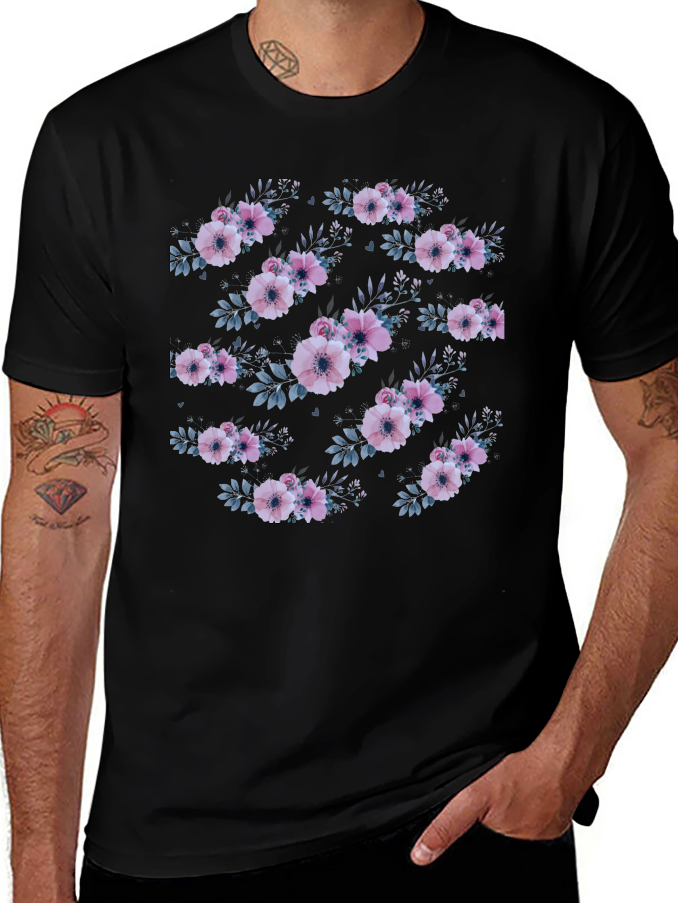 Variant 29 of Floral Print Black T-Shirt