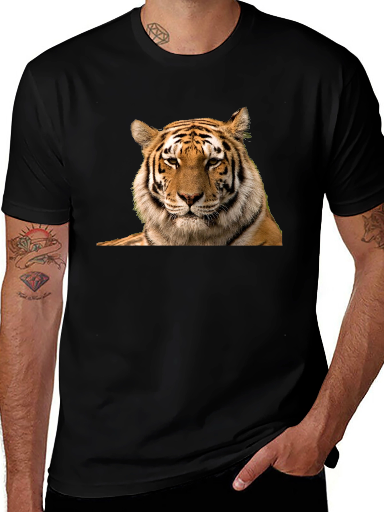 Variant 28 of Tiger Graphic Print Black T-Shirt