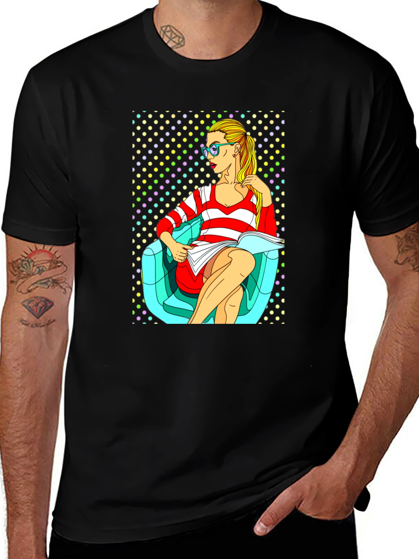 Variant 14 of Pop Art Girl Reading Book Black Cotton Tee