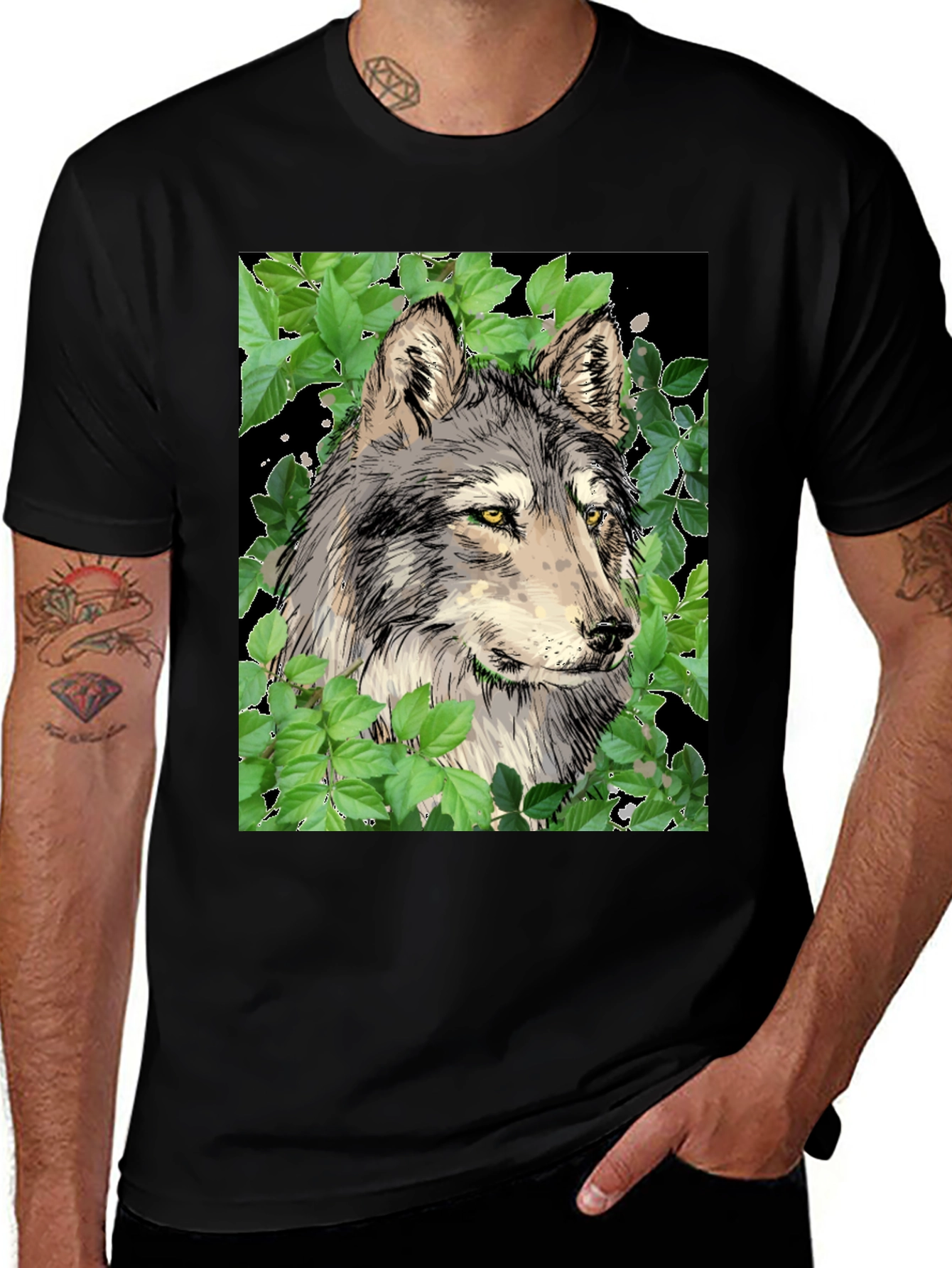Variant 10 of Wolf Graphic Black T-Shirt