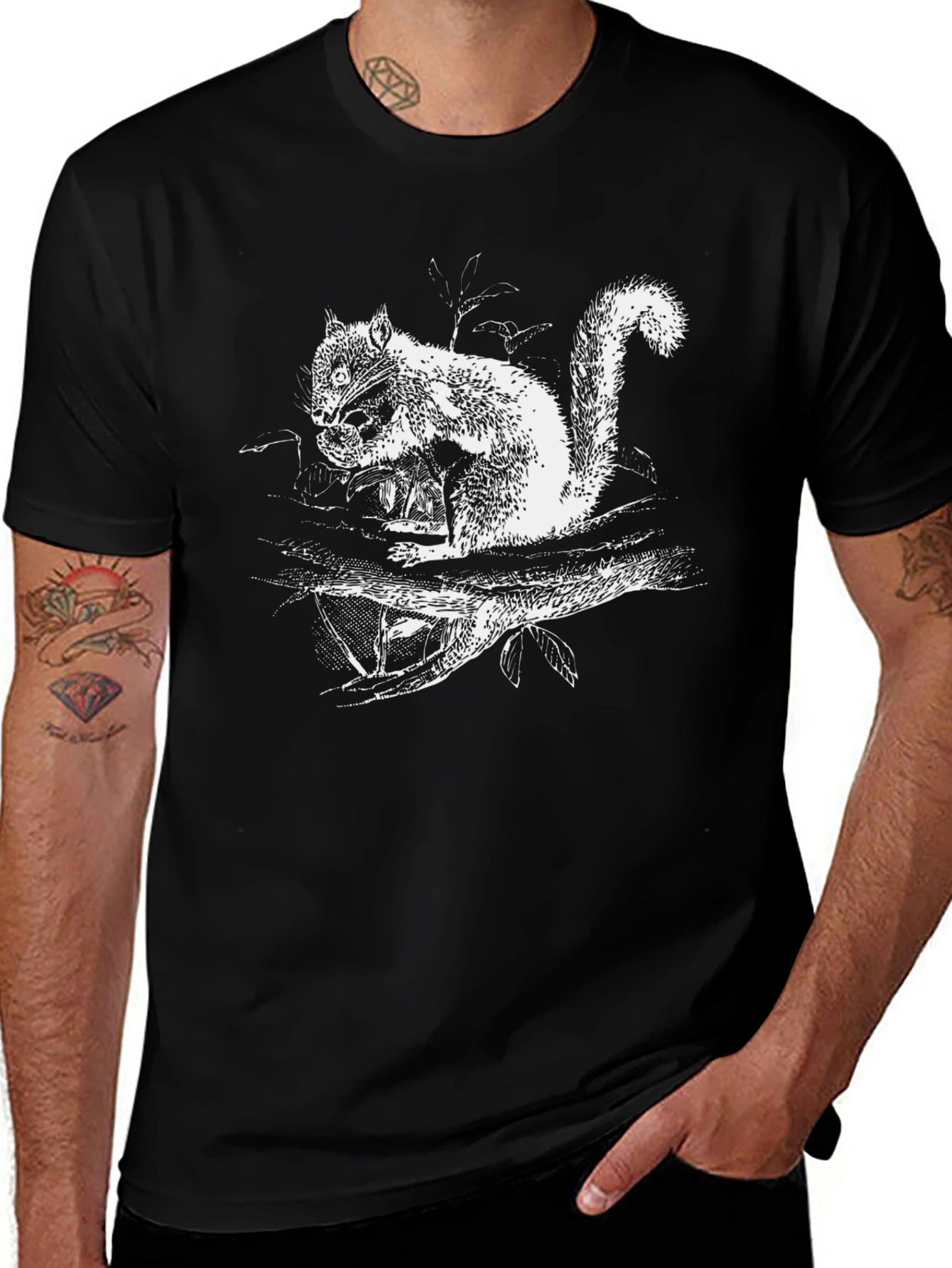 Variant 27 of Squirrel Graphic Tee - Vintage Style Black T-Shirt