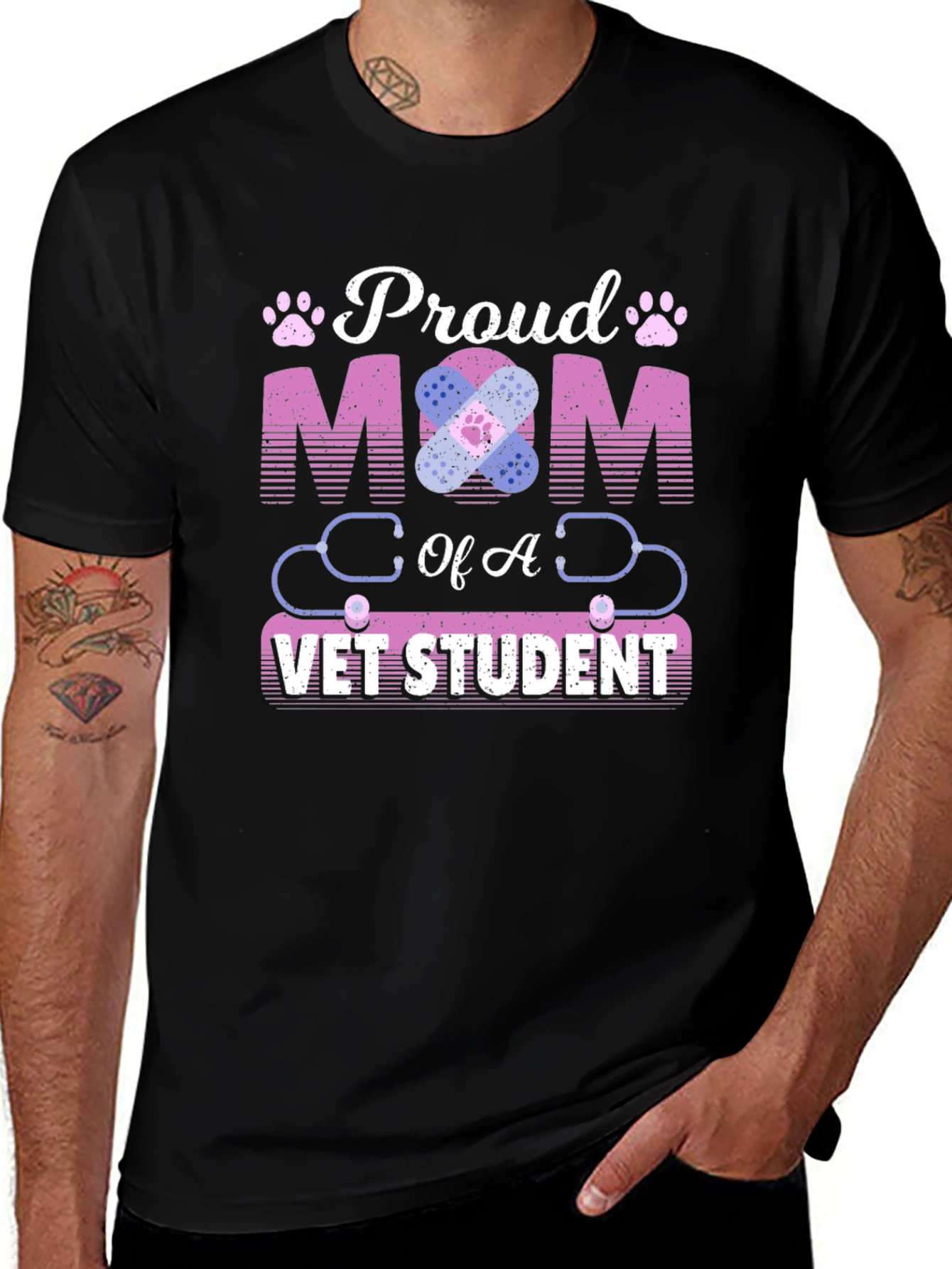 Proud Mom Vet Student Graphic T-Shirt