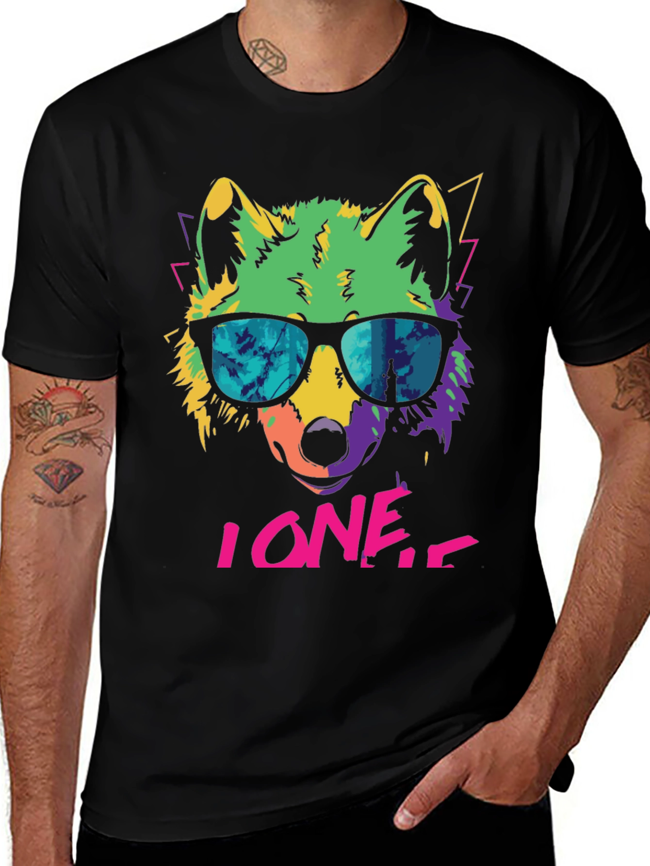 Variant 26 of Cool Wolf Graphic Tee - Black