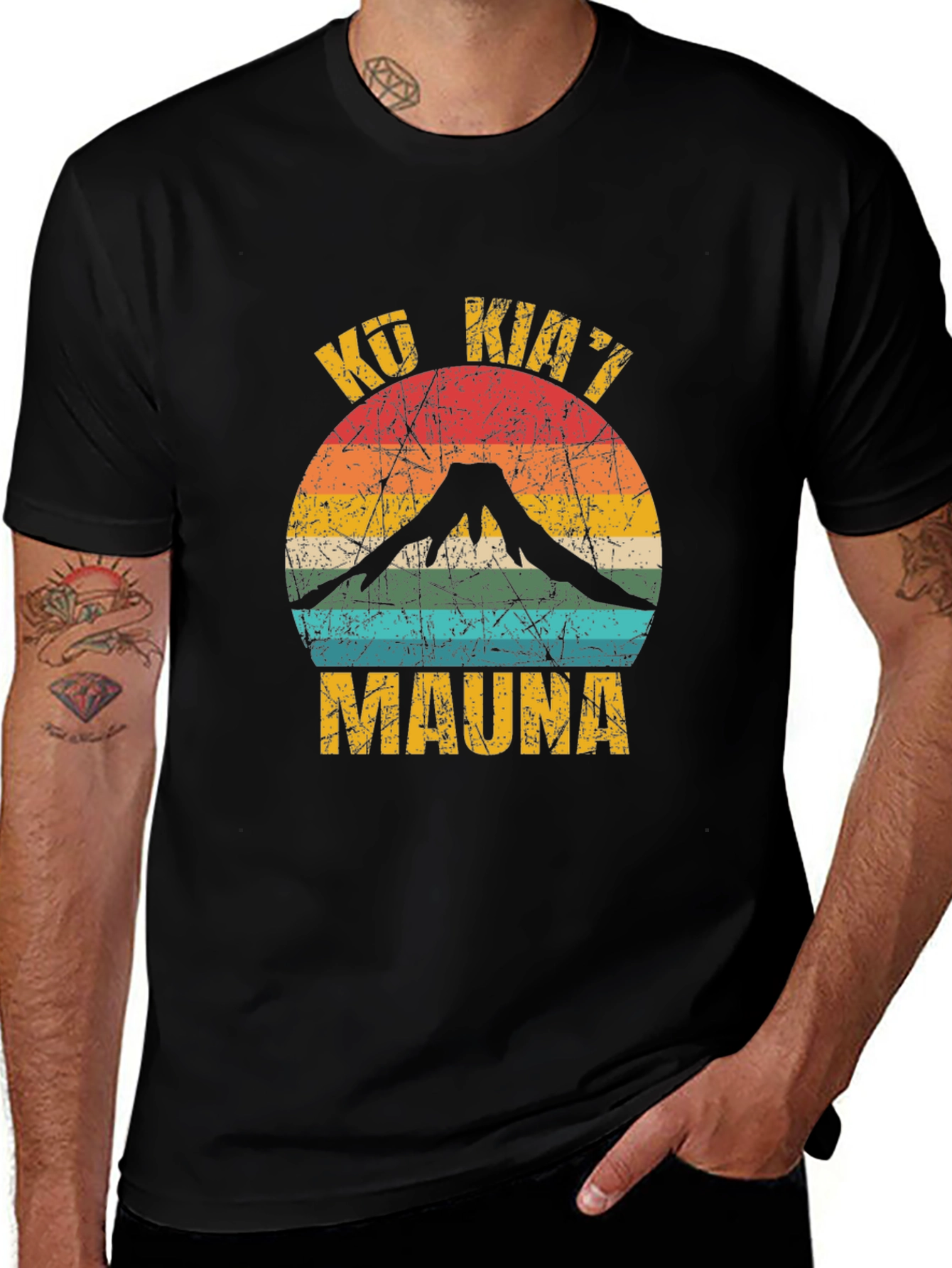 Variant 23 of Retro "Kū Kiaʻi Mauna" Black T-Shirt