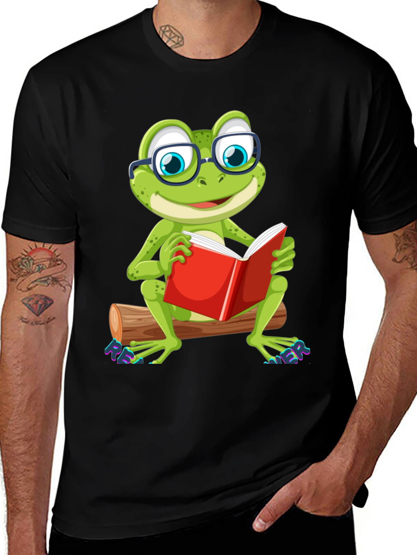 Variant 28 of Frog Reading Book T-Shirt