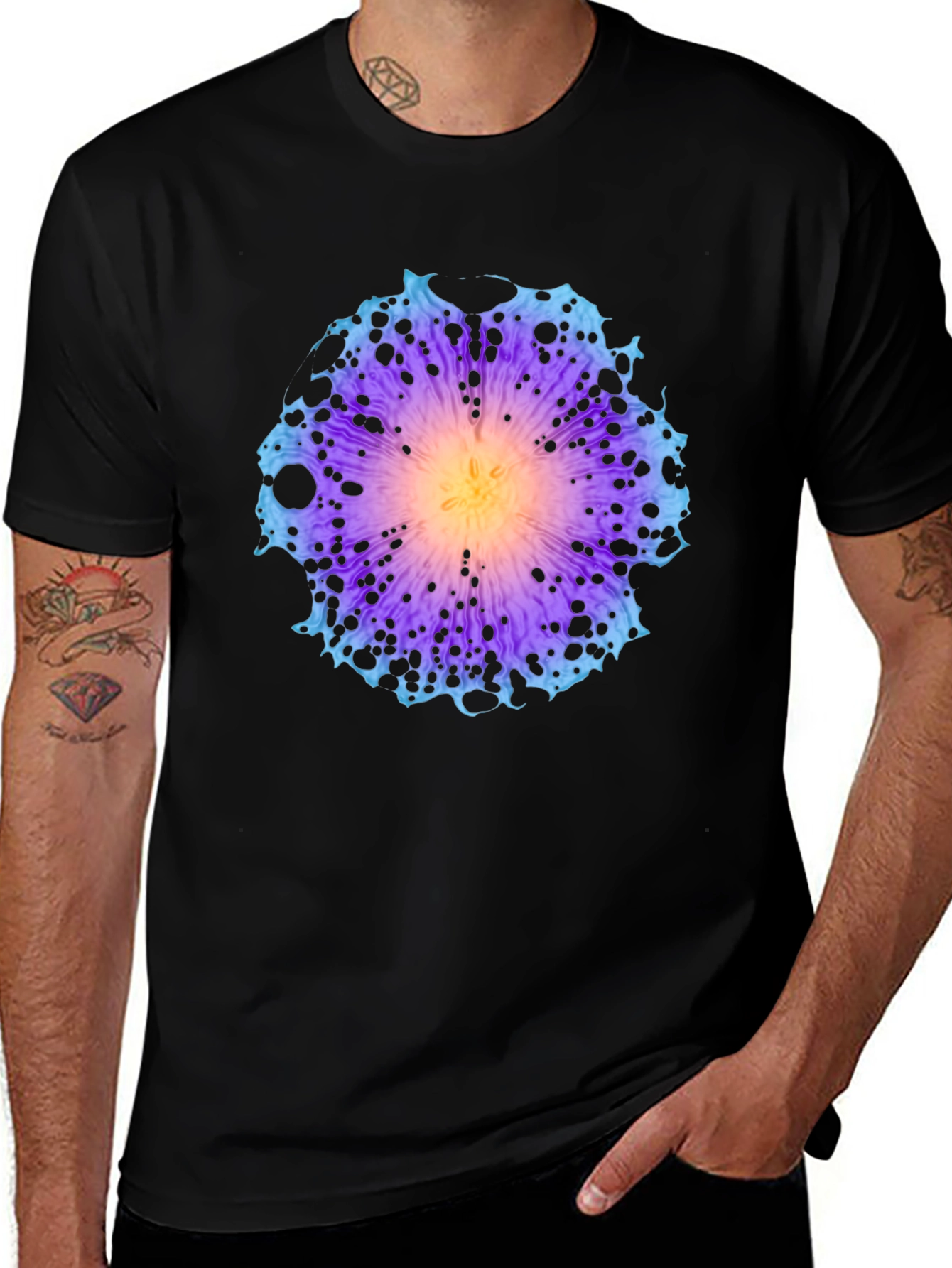 Variant 19 of Abstract Floral Graphic Black T-Shirt