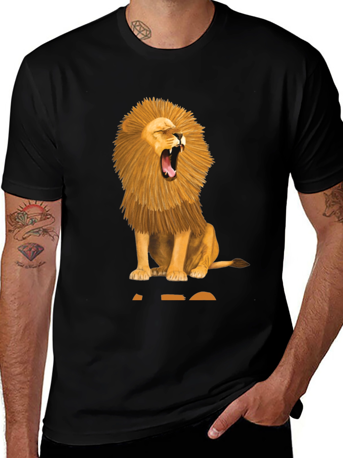 Lion Graphic Print T-Shirt - Stylish & Bold