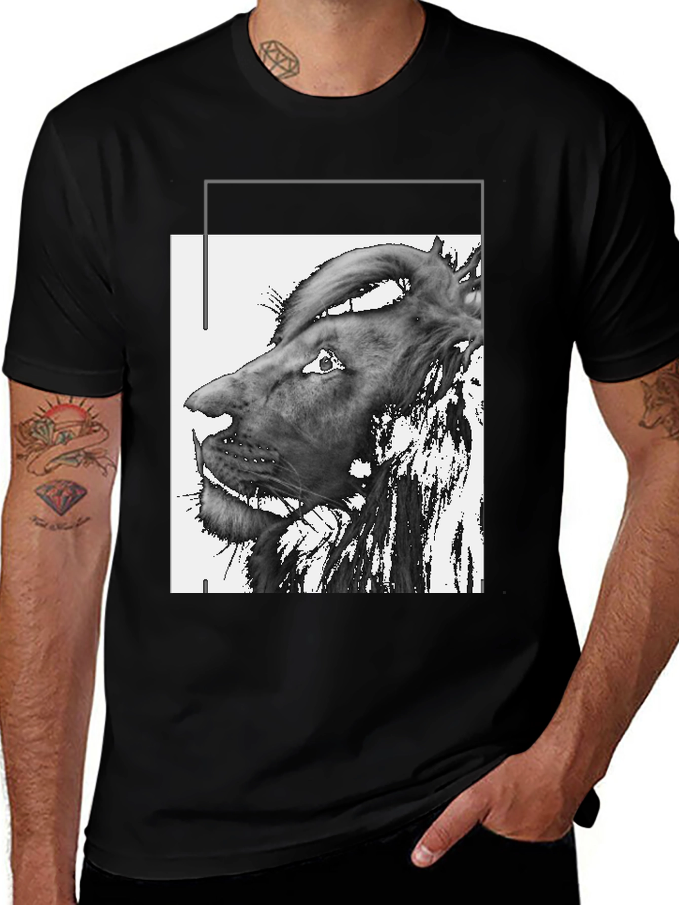 Variant 5 of Lion Graphic Print Black T-Shirt