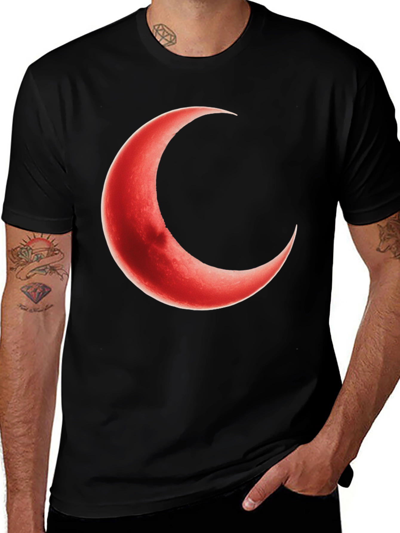 Variant 13 of Crescent Moon Graphic Black T-Shirt