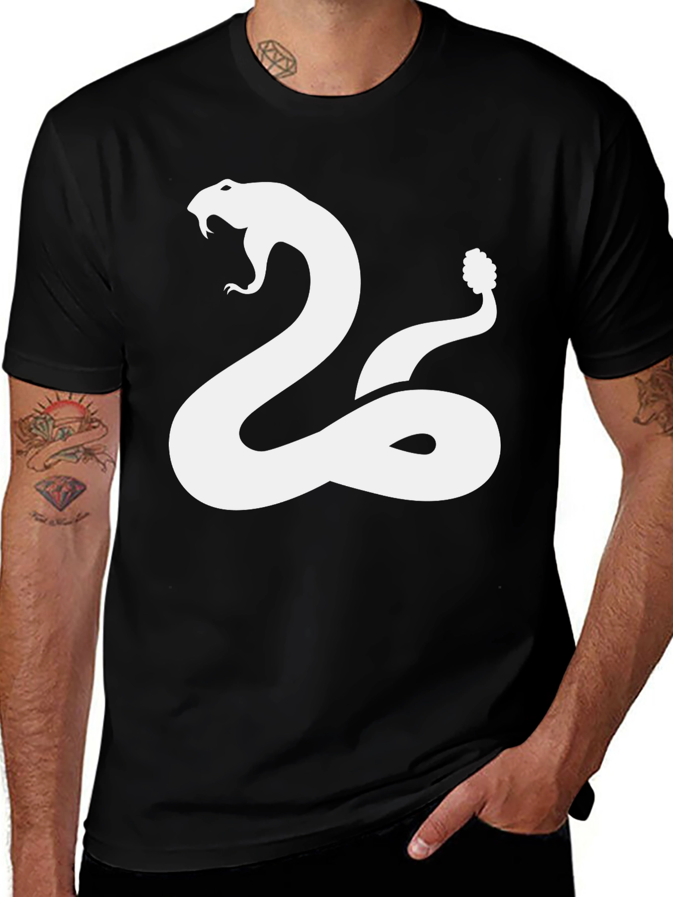Variant 20 of Snake Graphic T-Shirt - Black