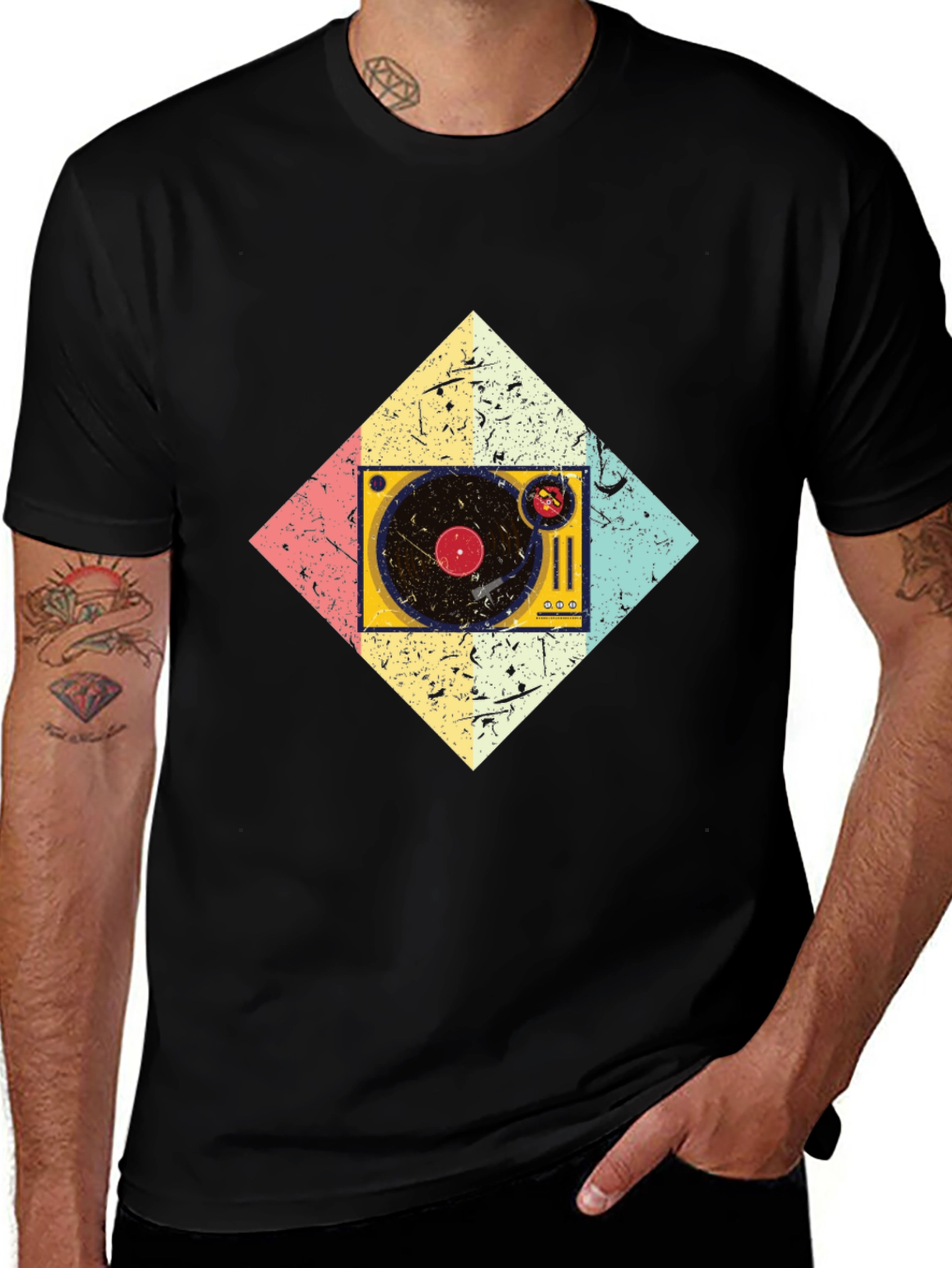 Variant 20 of Retro Turntable Graphic Tee - Vintage Style