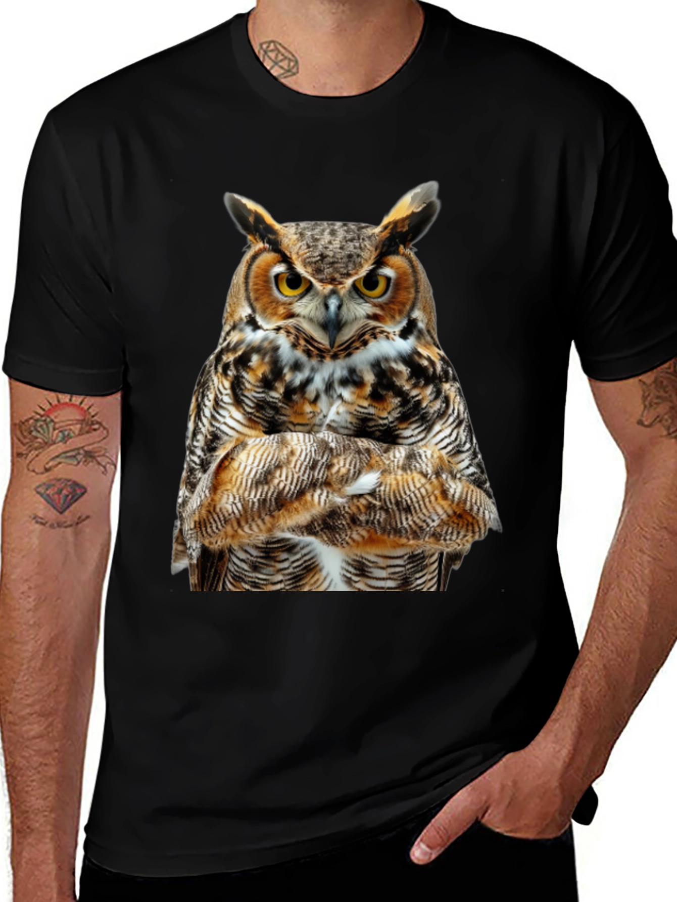 Variant 17 of Owl Print Black T-Shirt