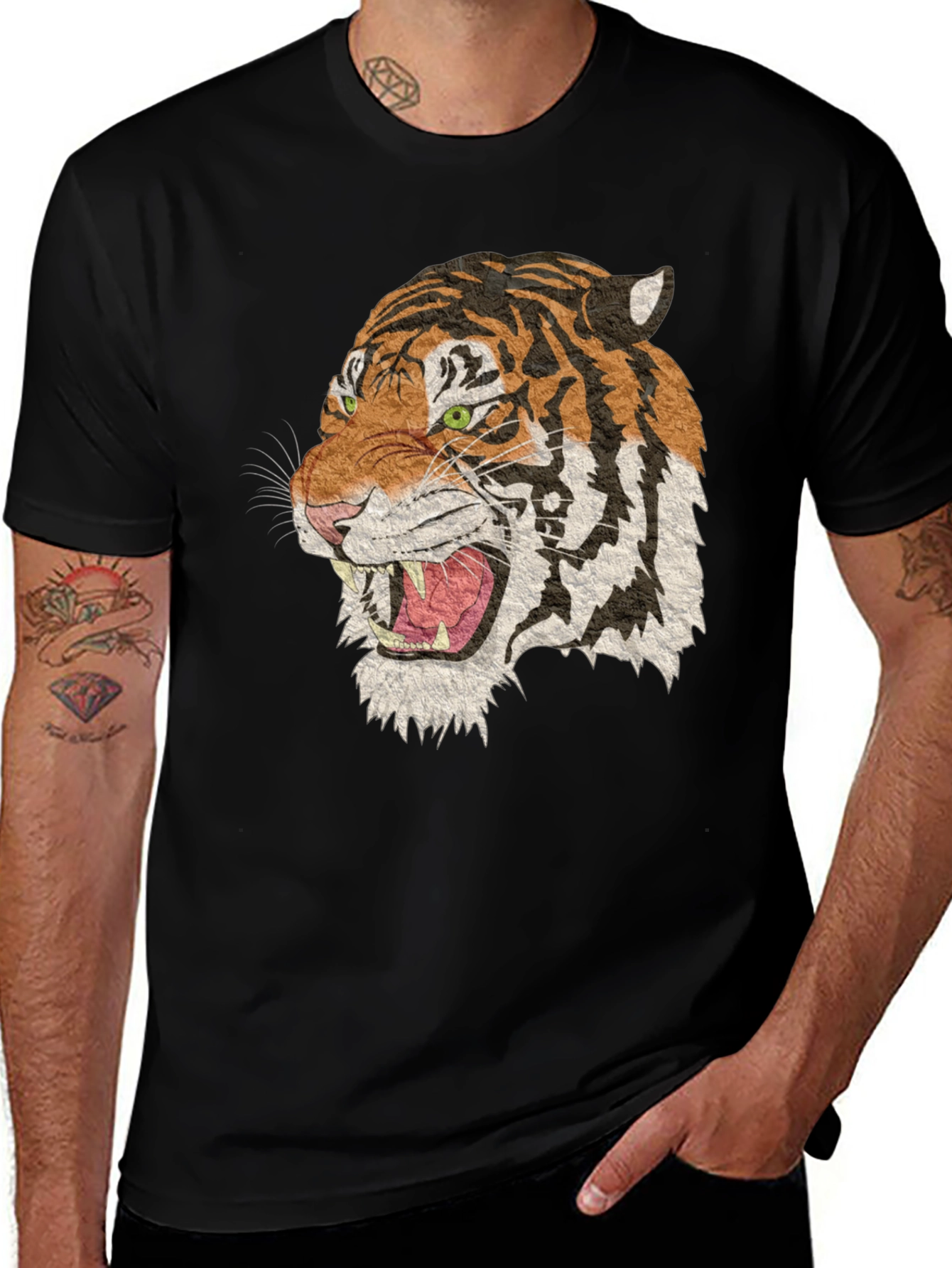Variant 3 of Black Tiger Graphic T-Shirt