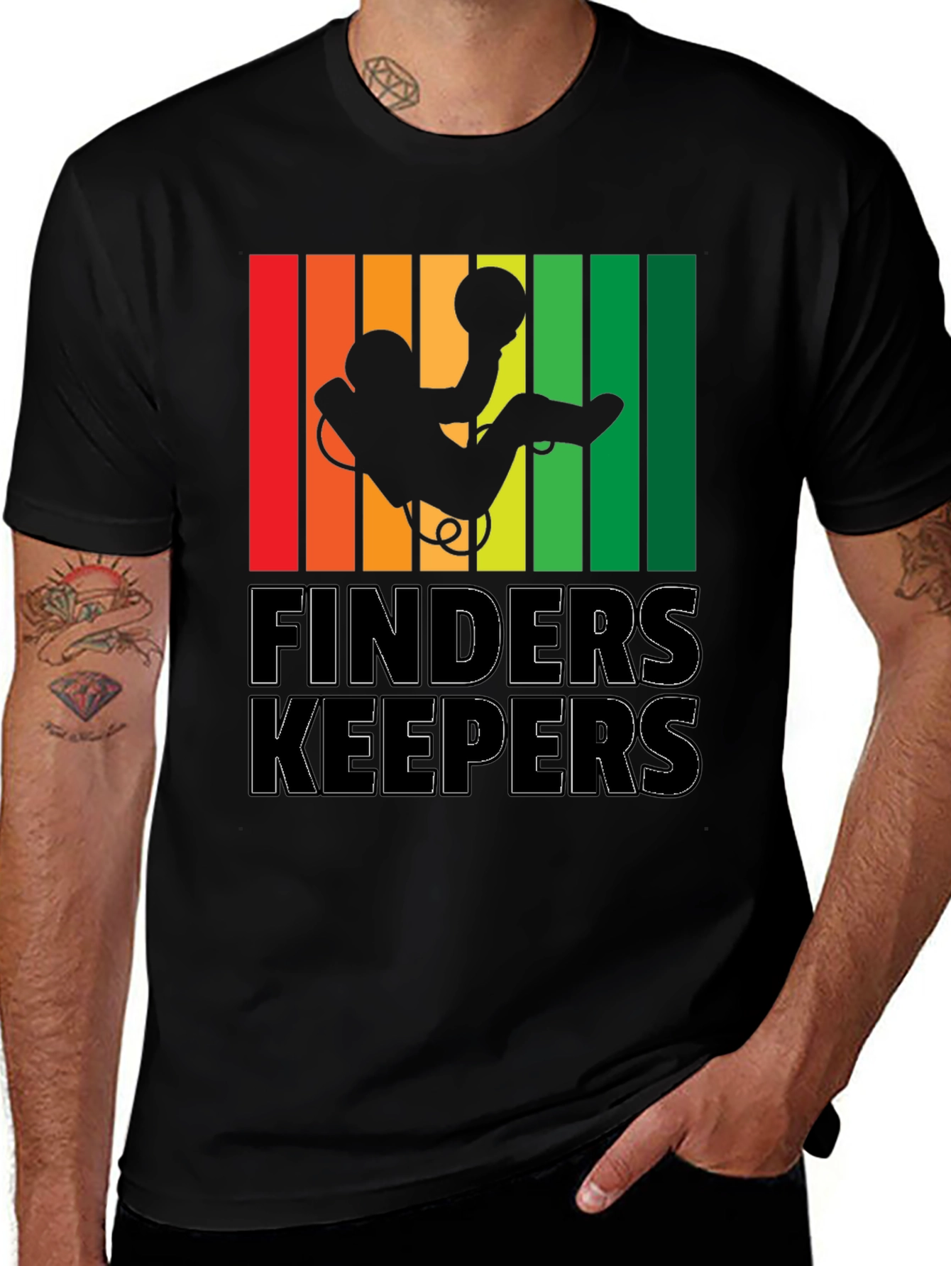 Variant 9 of Finders Keepers Diver Graphic T-Shirt