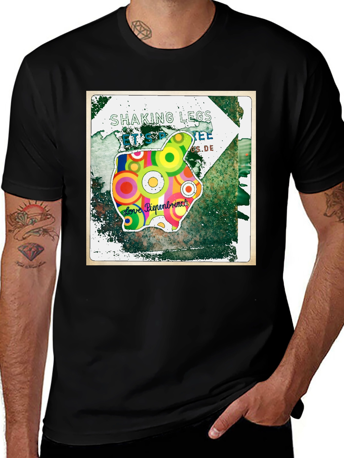 Variant 30 of Retro Piggy Bank Graphic Tee