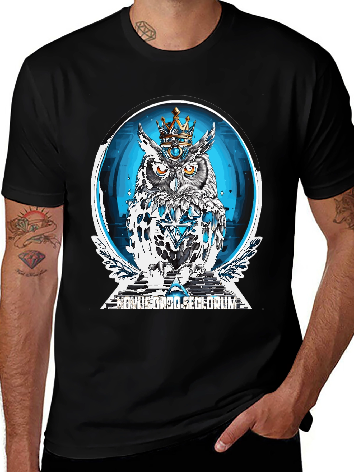 Black Crowned Owl Graphic Tee - New World Order main image