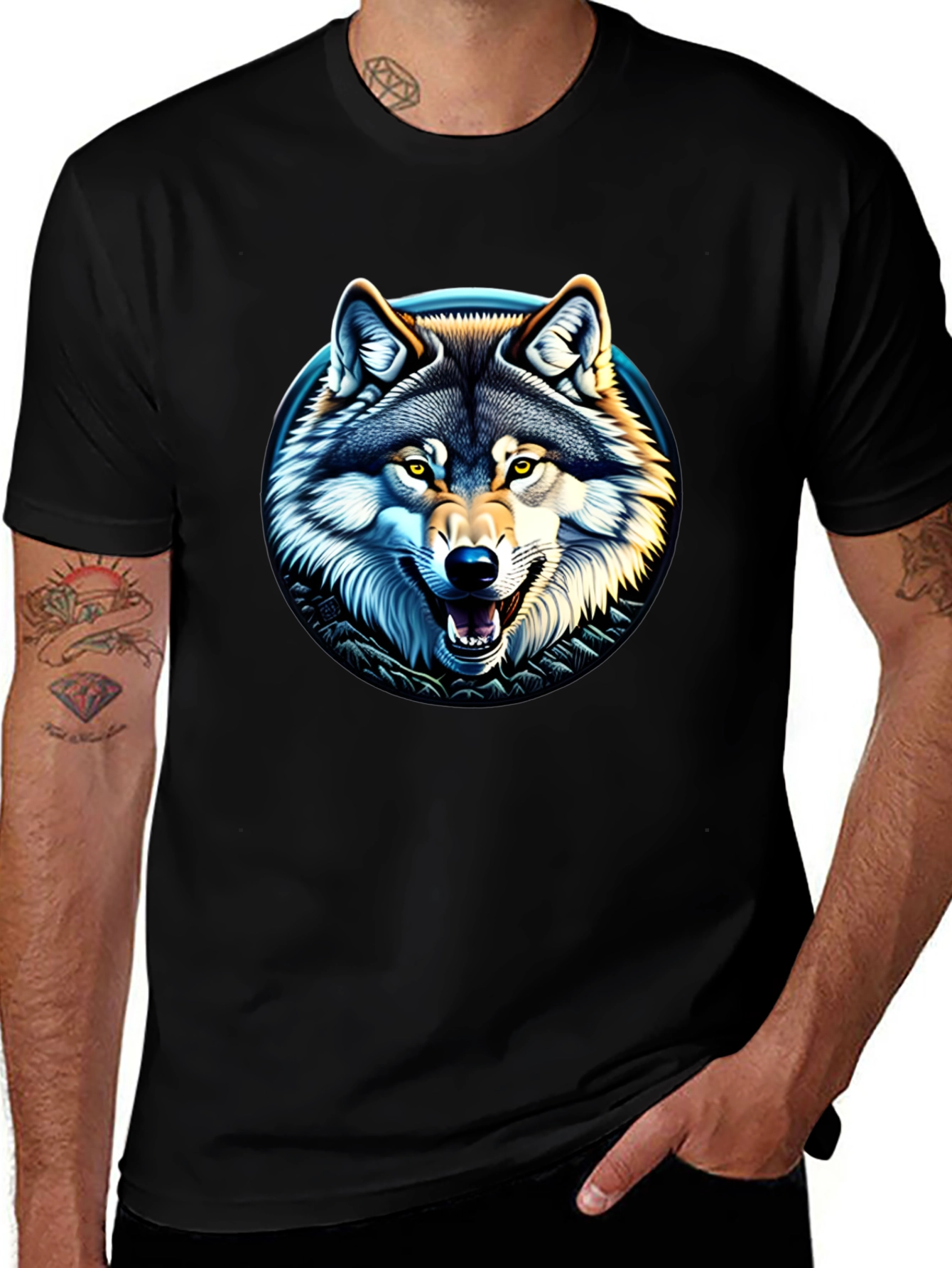 Variant 8 of Wolf Graphic Print Crew Neck T-Shirt