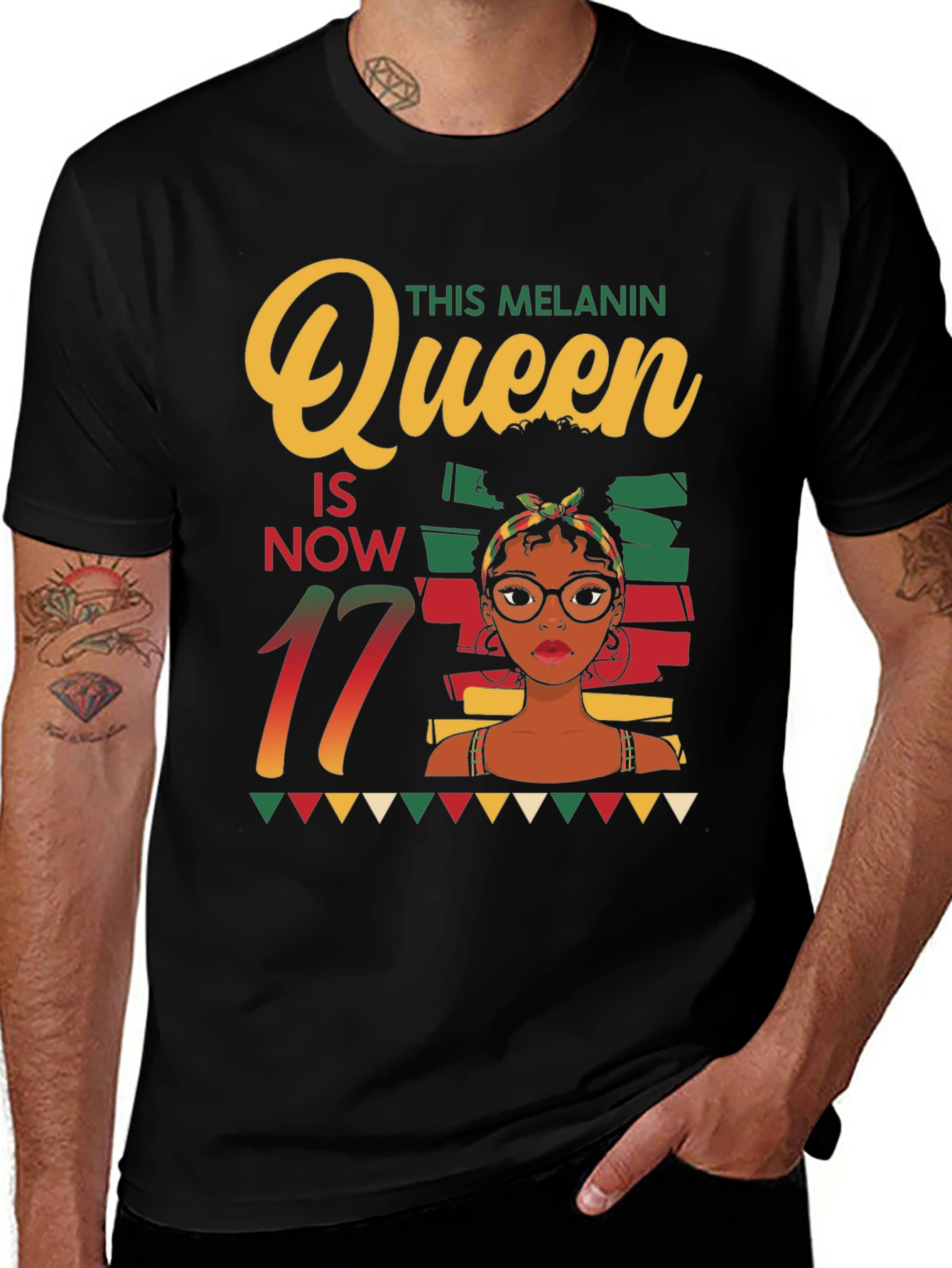 Melanin Queen 17th Birthday Black T-Shirt