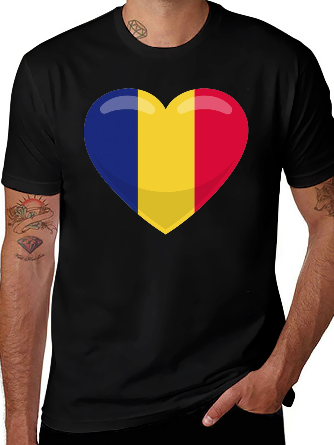 Romania Flag Heart Graphic T-Shirt