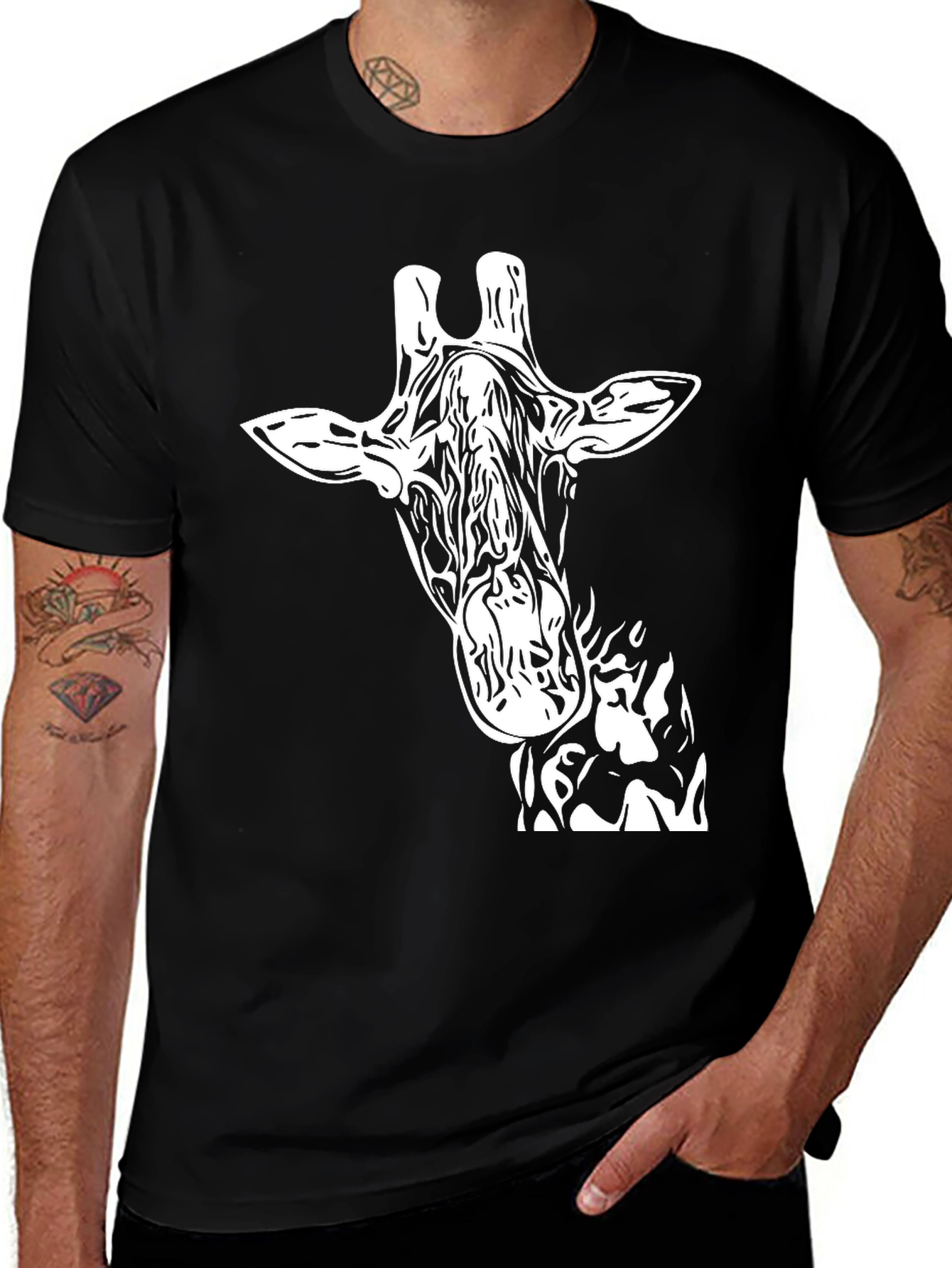 Variant 20 of Giraffe Graphic Print Black T-Shirt