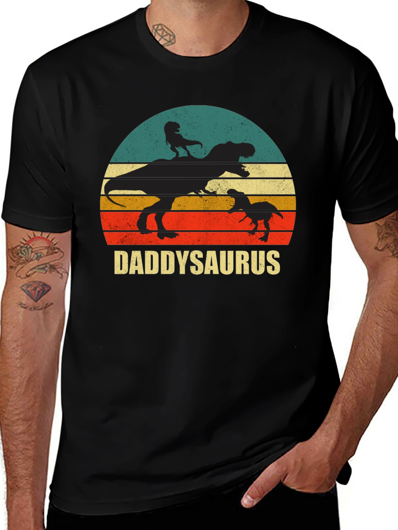 Daddysaurus T-Shirt - Retro Dinosaur Dad Tee