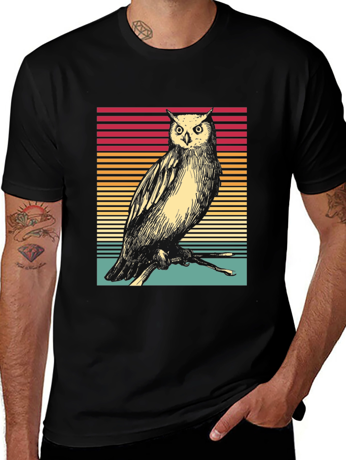 Variant 9 of Retro Owl Graphic T-Shirt