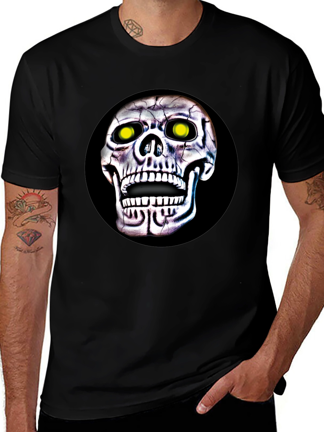 Variant 14 of Skull Graphic Print Crew Neck T-Shirt