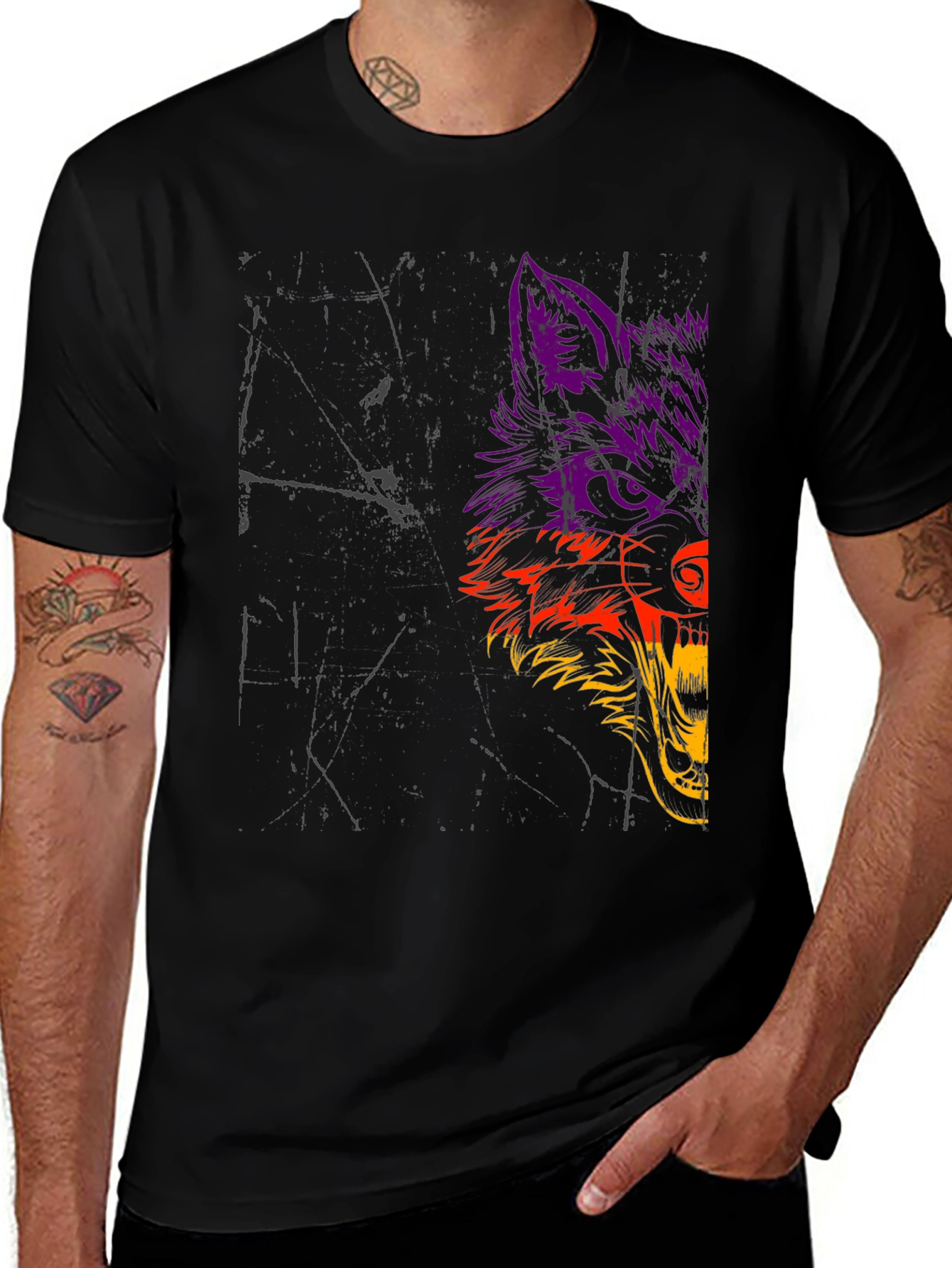 Variant 8 of Wolf Graphic Print Black T-Shirt